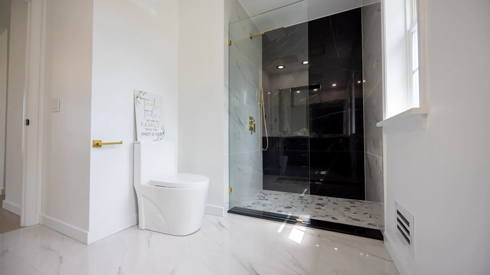 Property at 248 Barclay Square Drive, Brighton, NY 14618 35