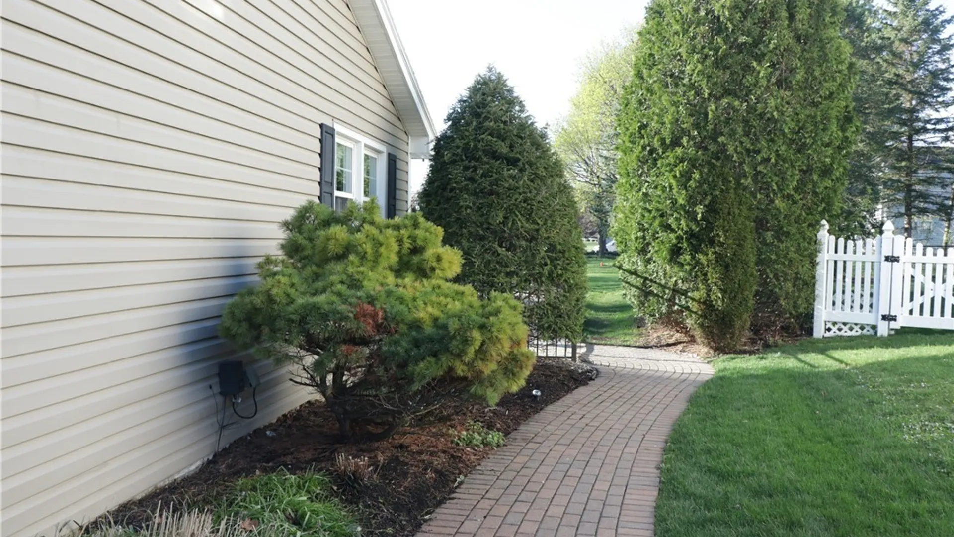 Property at 4901 Edgeworth Drive, Manlius, NY 13104 3