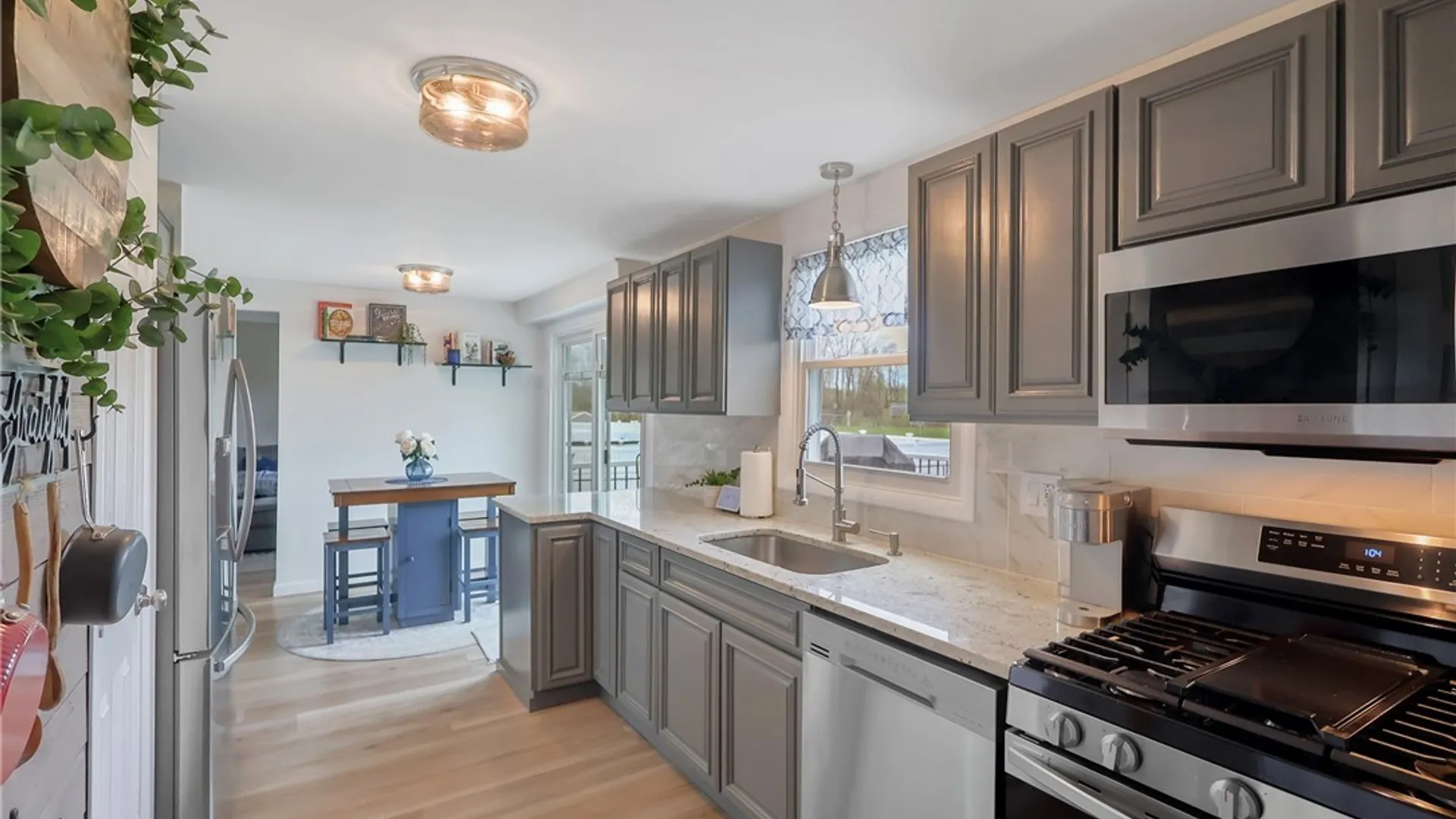 Property at 5092 Hackberry Lane, Clay, NY 13041 11