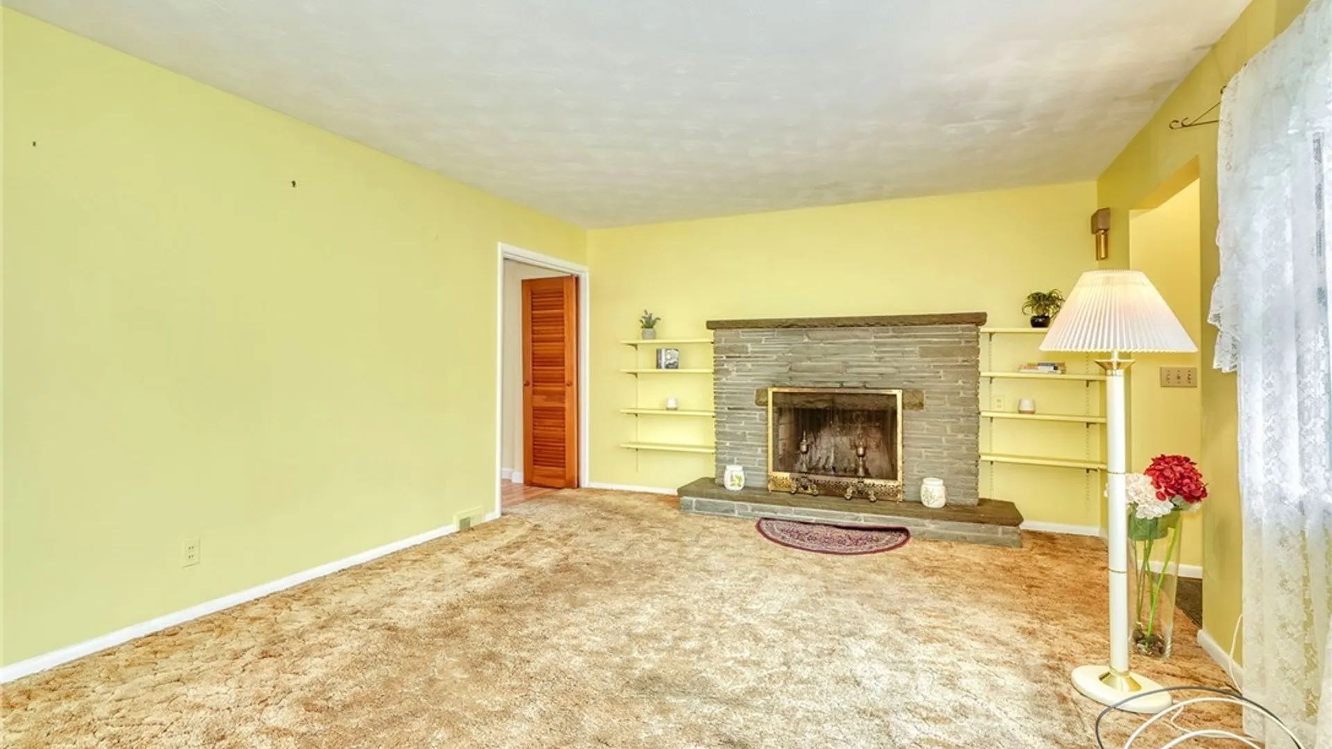 Property at 995 Gravel Road, Webster, NY 14580 10