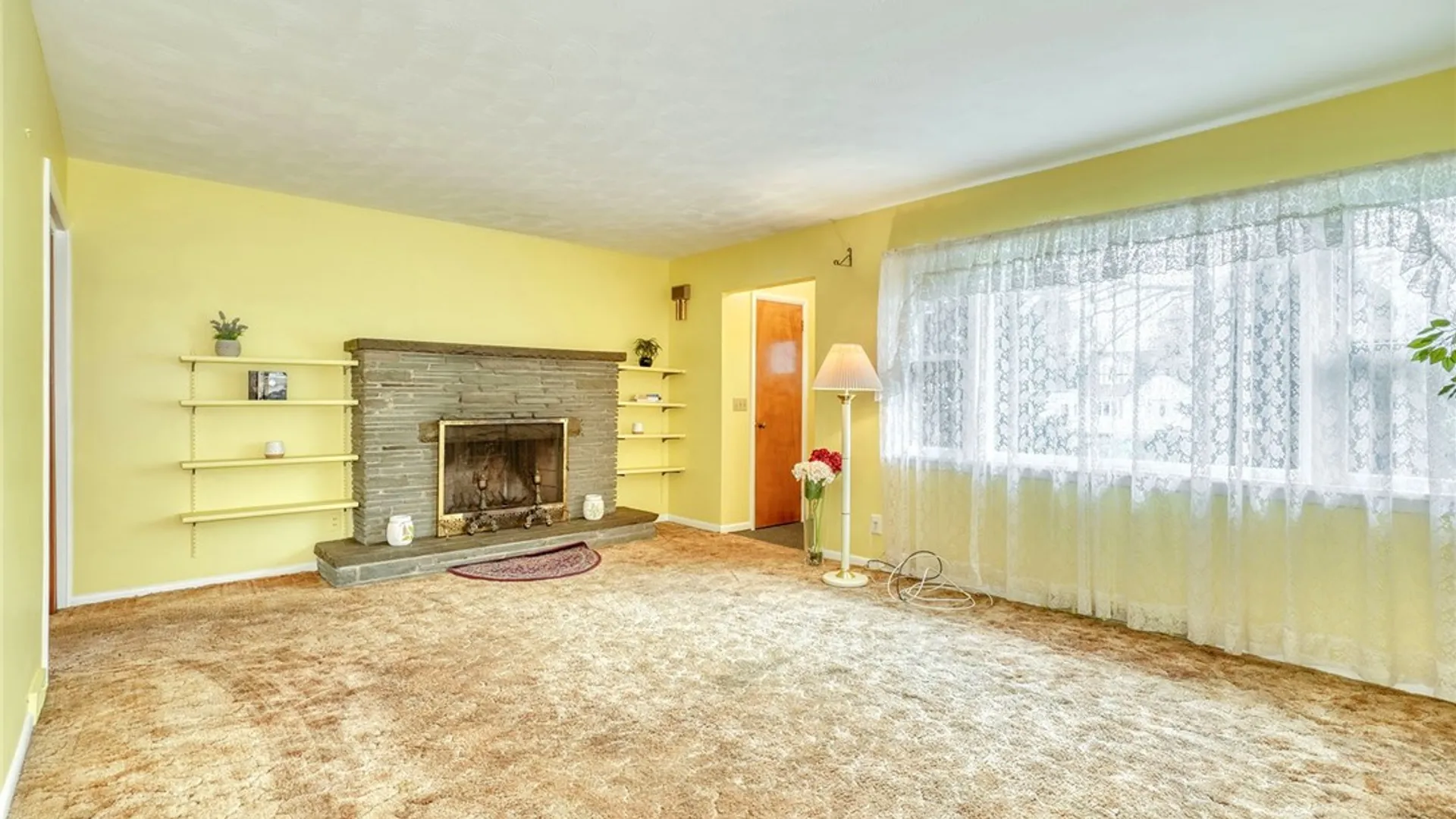 Property at 995 Gravel Road, Webster, NY 14580 12