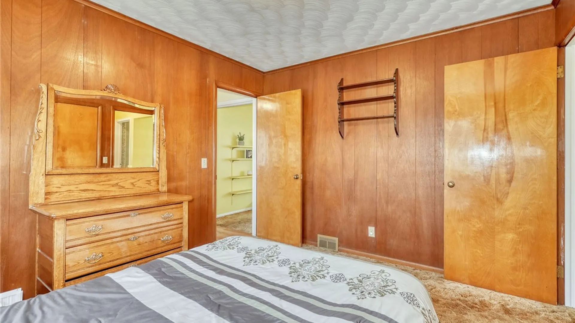 Property at 995 Gravel Road, Webster, NY 14580 32