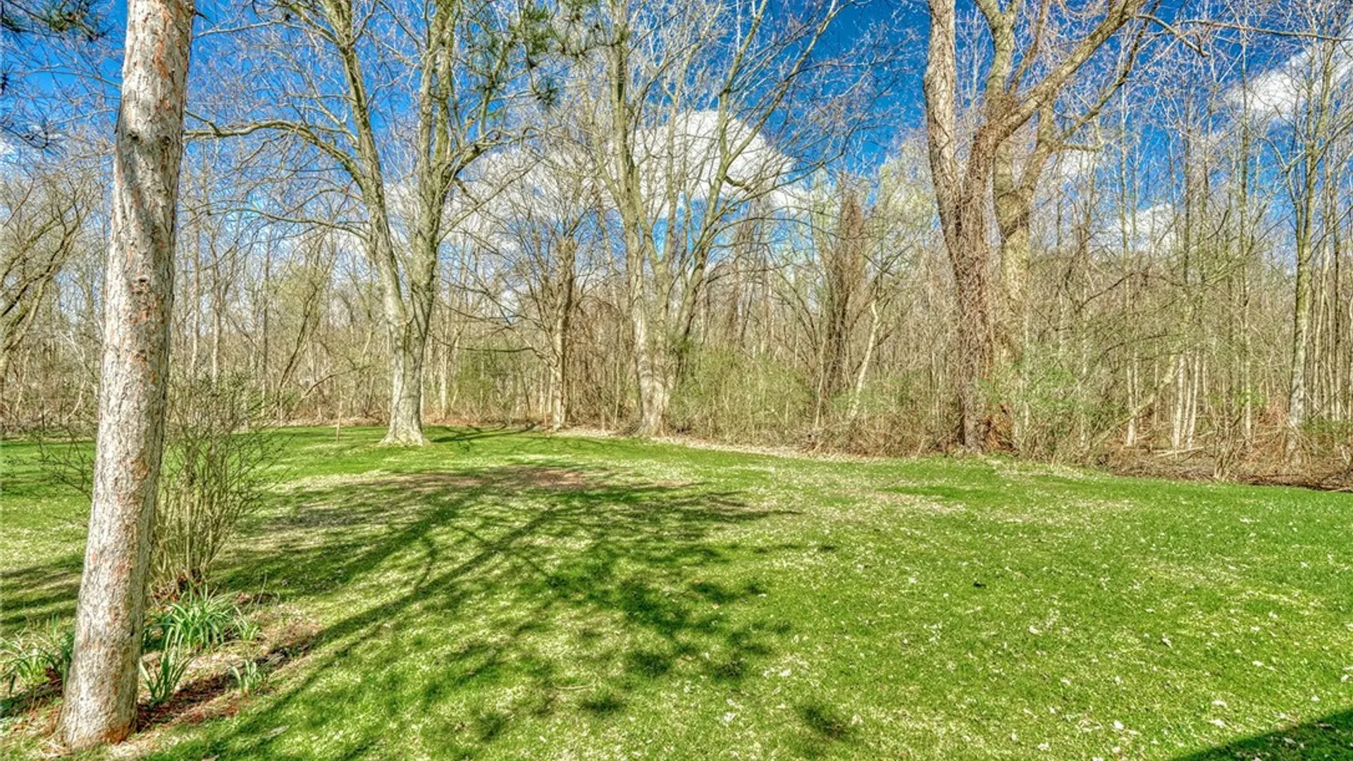 Property at 995 Gravel Road, Webster, NY 14580 5