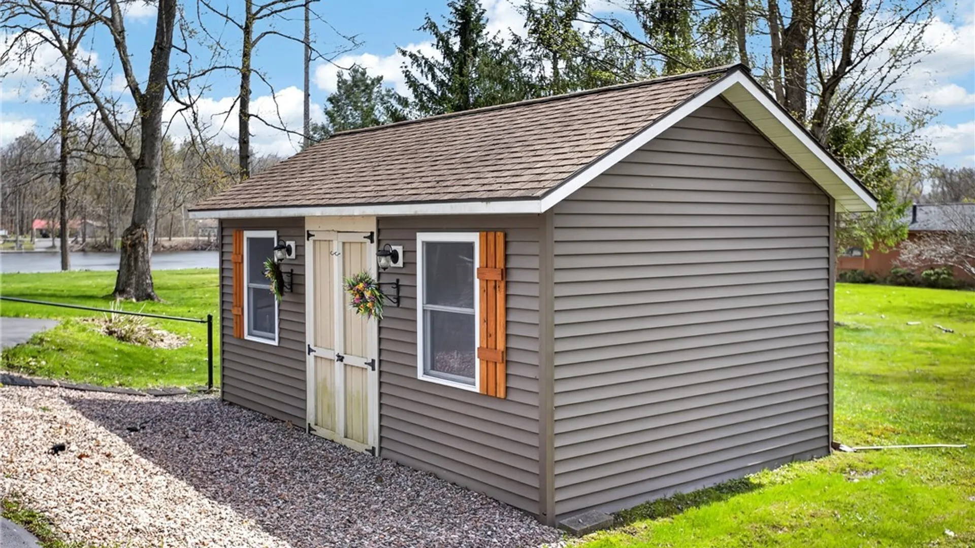 Property at 131 Aldrich Lane, Schroeppel, NY 13132 31