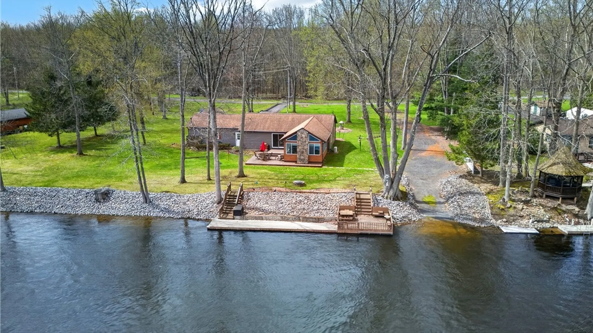 Property at 131 Aldrich Lane, Schroeppel, NY 13132 37