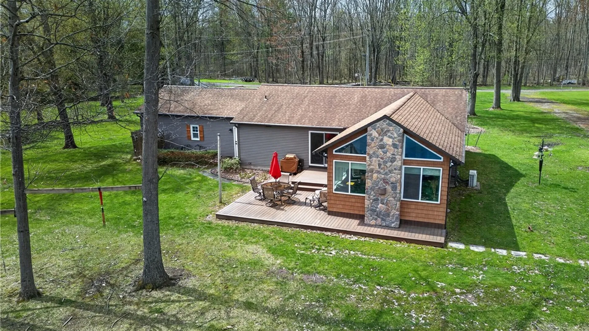 Property at 131 Aldrich Lane, Schroeppel, NY 13132 39