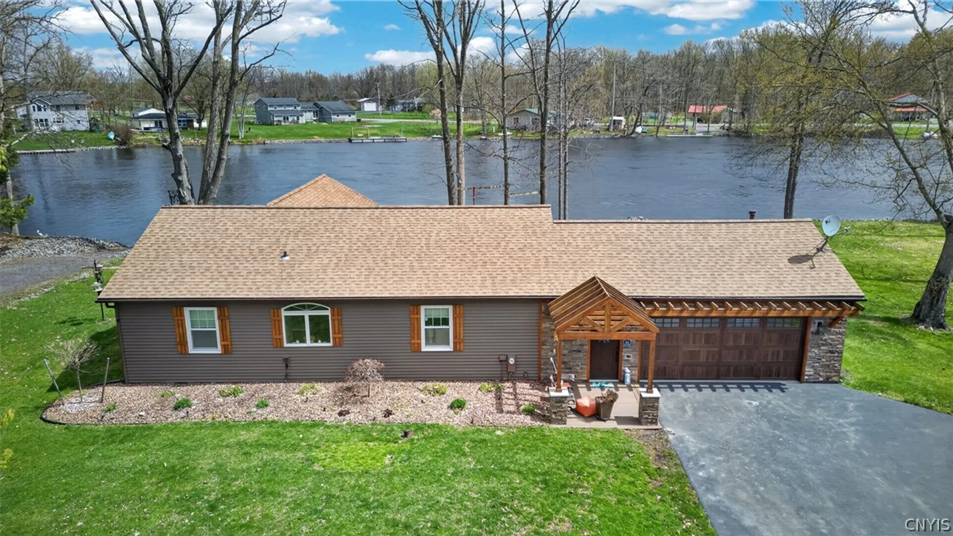 Property at 131 Aldrich Lane, Schroeppel, NY 13132 46