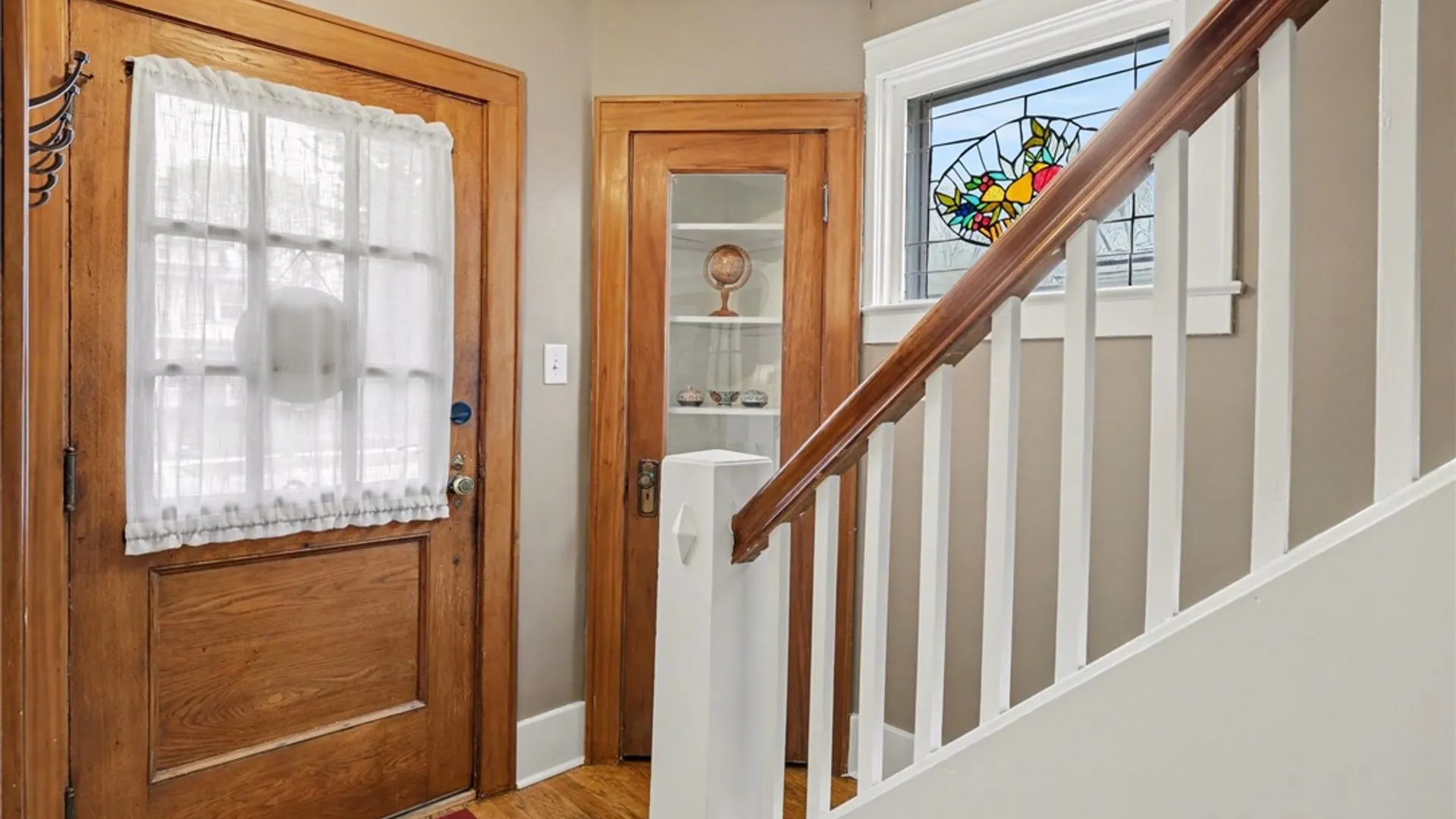 Property at 47 Hollywood Crescent, Irondequoit, NY 14617 2