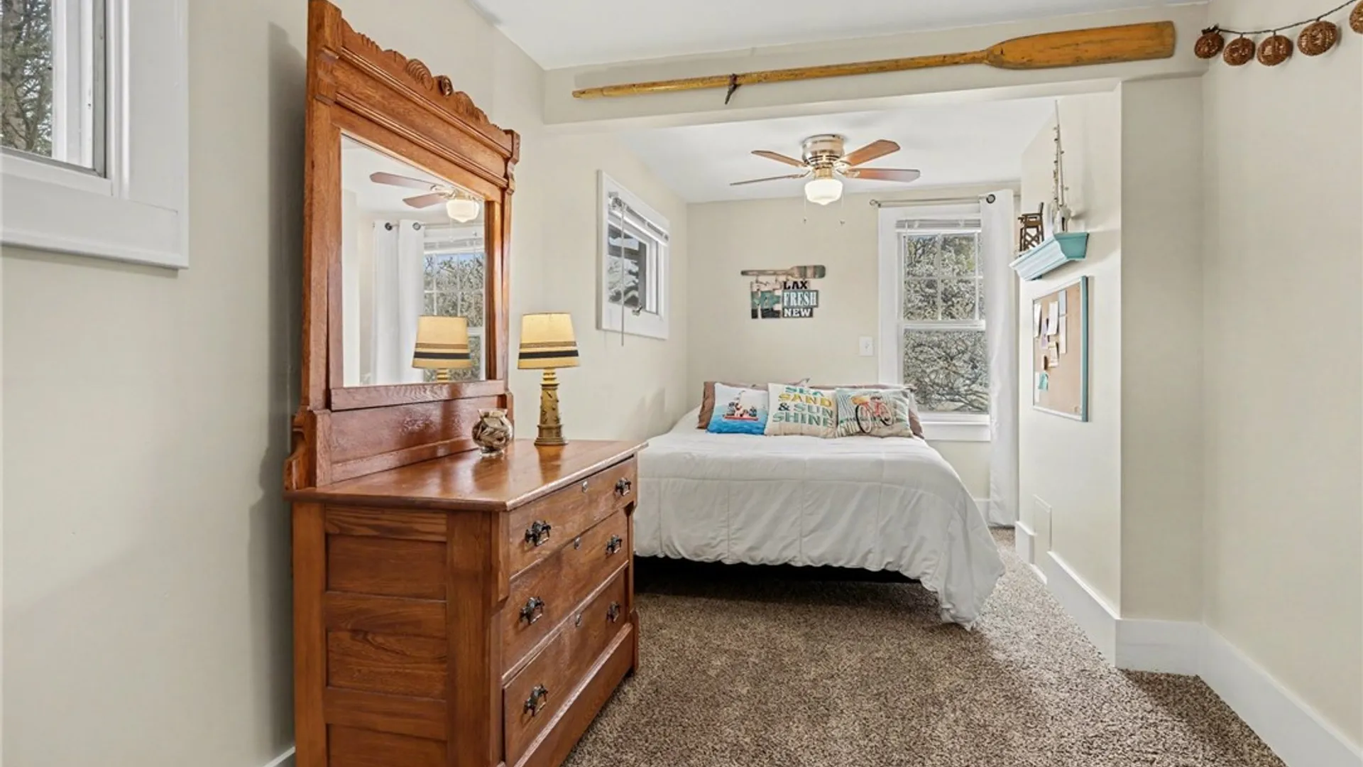 Property at 47 Hollywood Crescent, Irondequoit, NY 14617 23