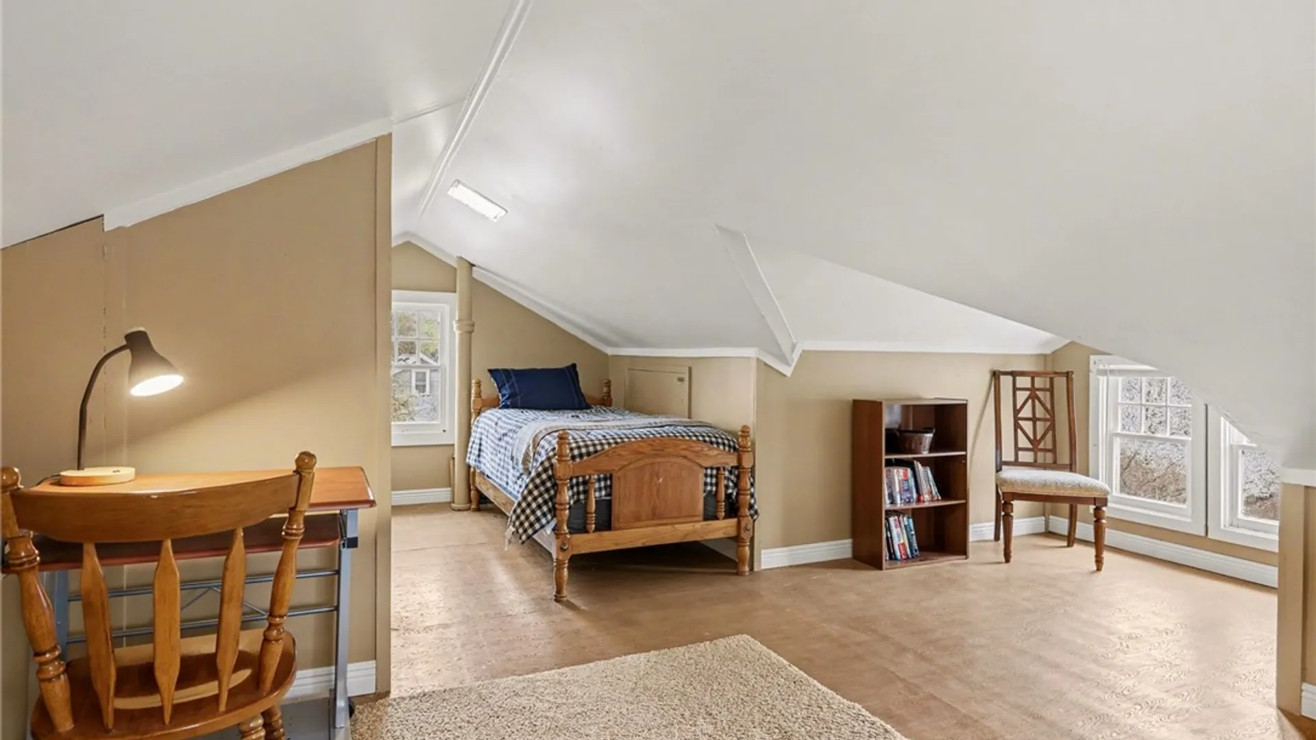 Property at 47 Hollywood Crescent, Irondequoit, NY 14617 25