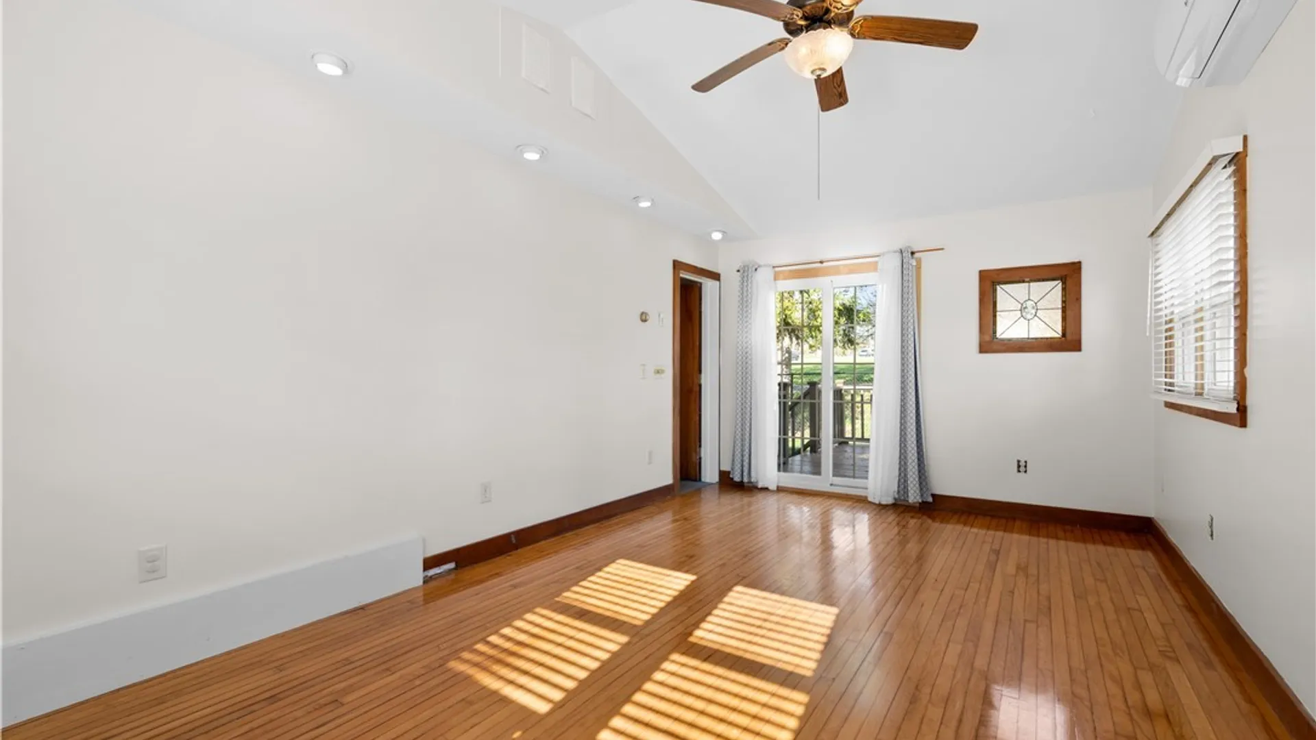 Property at 24 Saint Anthony Street, Auburn, NY 13021 9