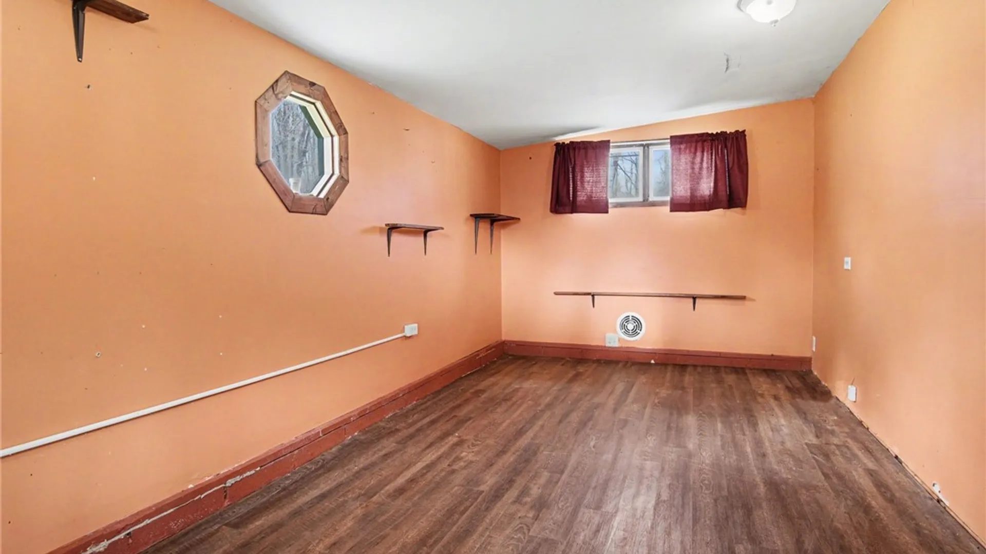 Property at 295 Elmgrove Road, Greece, NY 14626 18