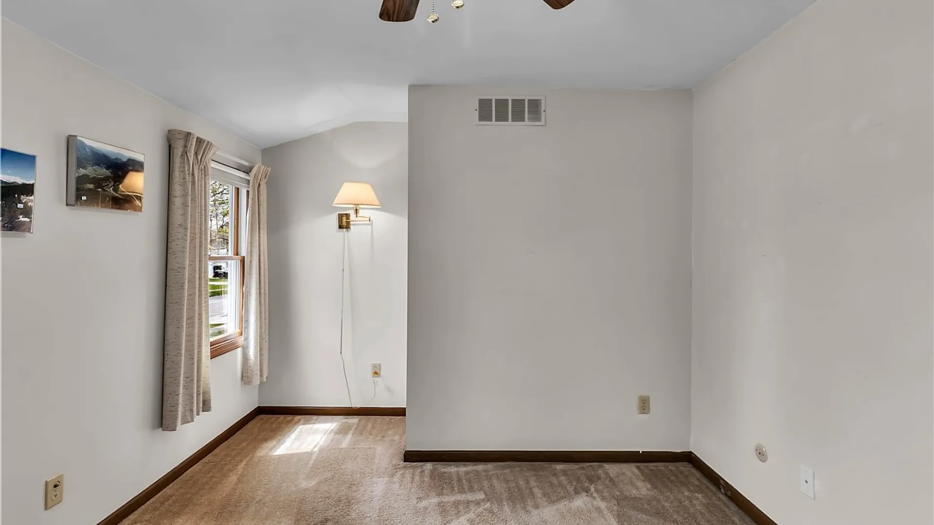 Property at 72 October Lane, Amherst, NY 14228 19