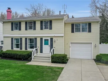 Property at 72 October Lane, Amherst, NY 14228