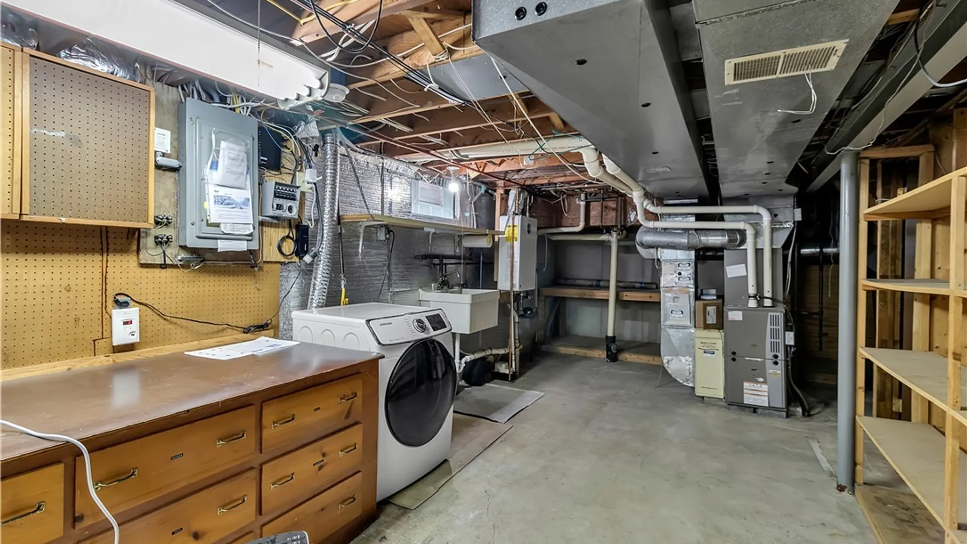 Property at 72 October Lane, Amherst, NY 14228 29