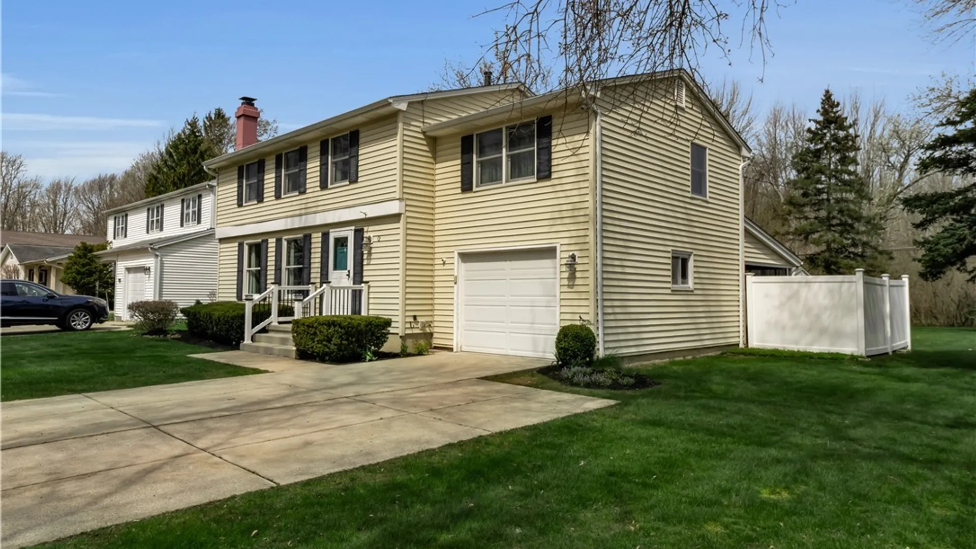 Property at 72 October Lane, Amherst, NY 14228 33