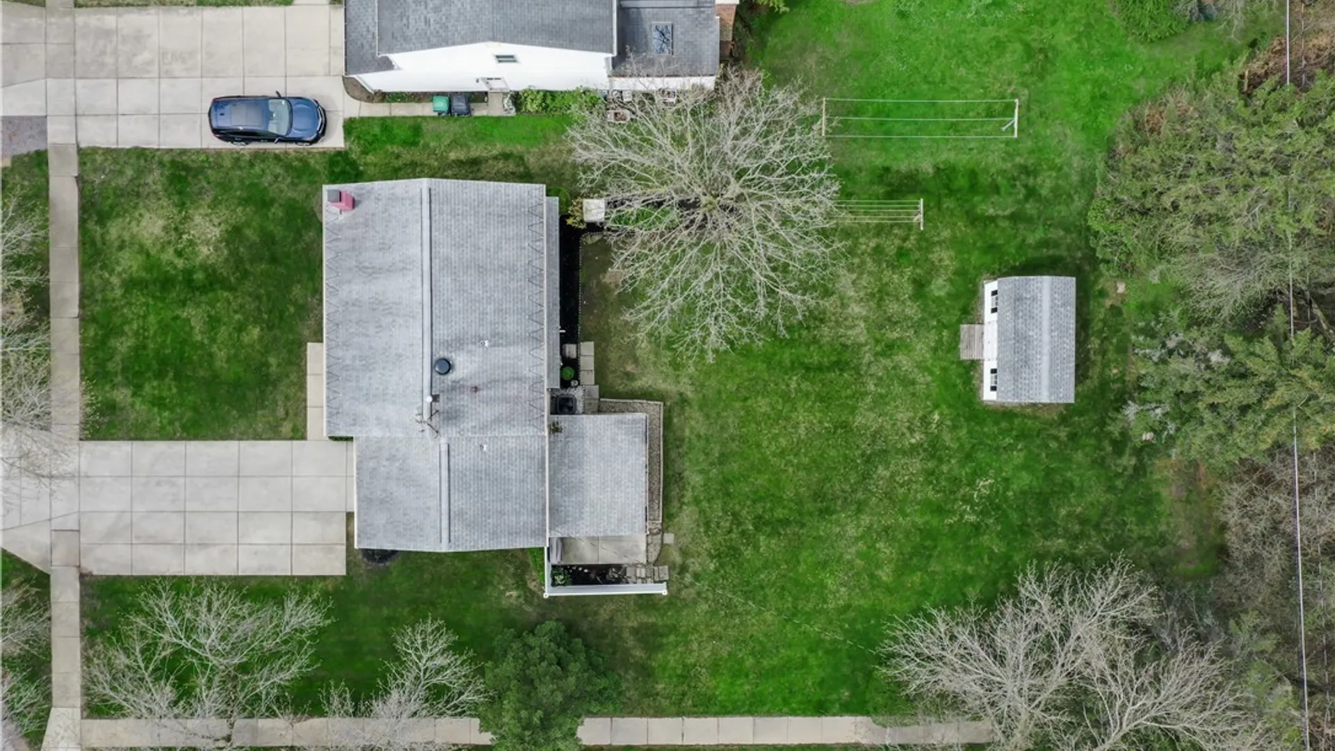 Property at 72 October Lane, Amherst, NY 14228 35