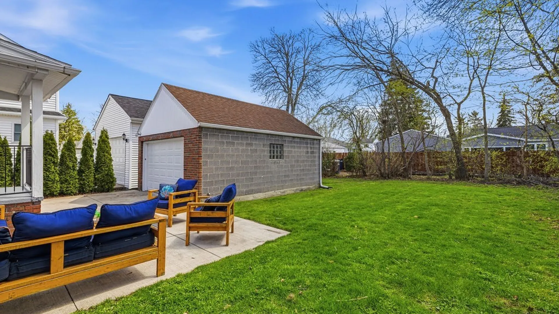 Property at 8935 Joliet Avenue, Niagara Falls, NY 14304 9