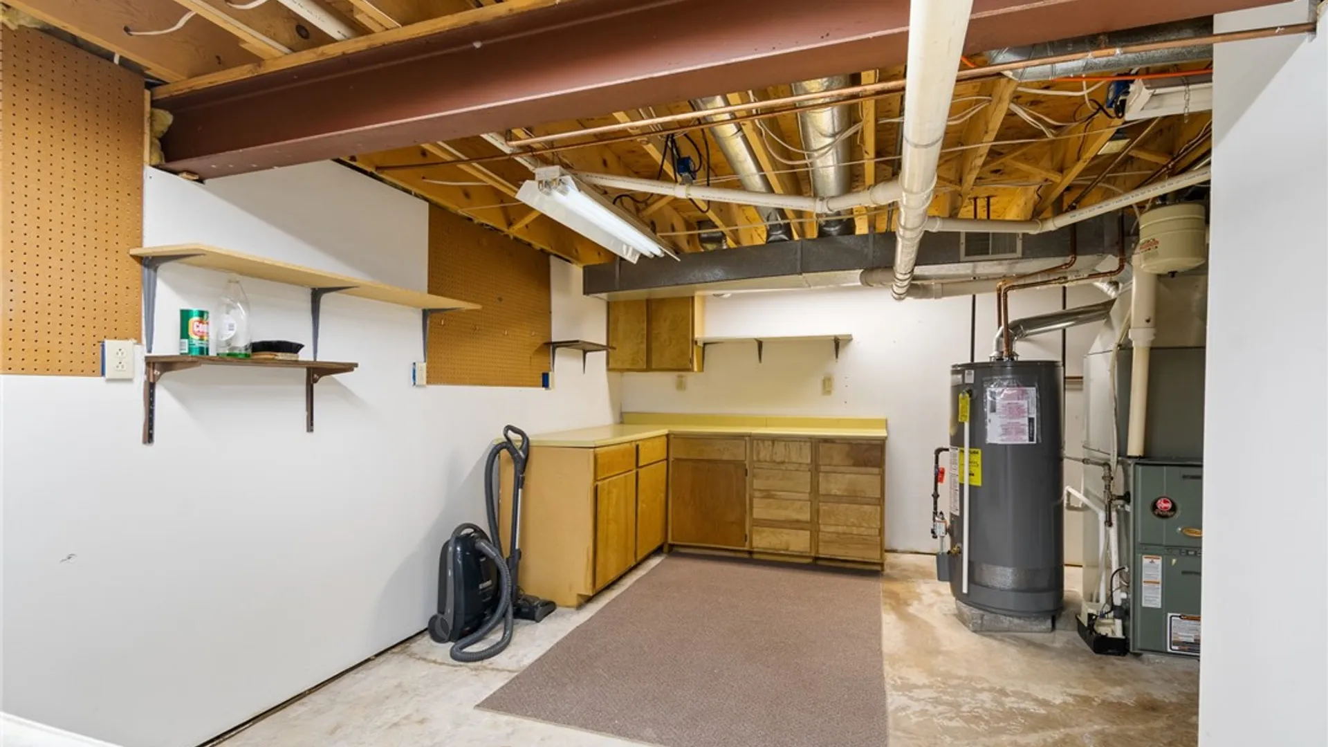 Property at 5124 Springbush Dr Drive, Canandaigua Town, NY 14424 37