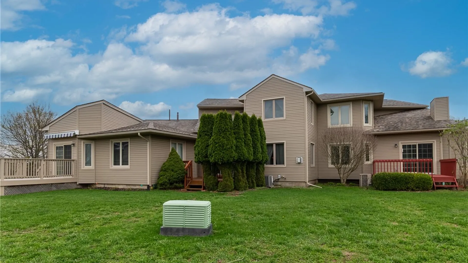 Property at 5124 Springbush Dr Drive, Canandaigua Town, NY 14424 4