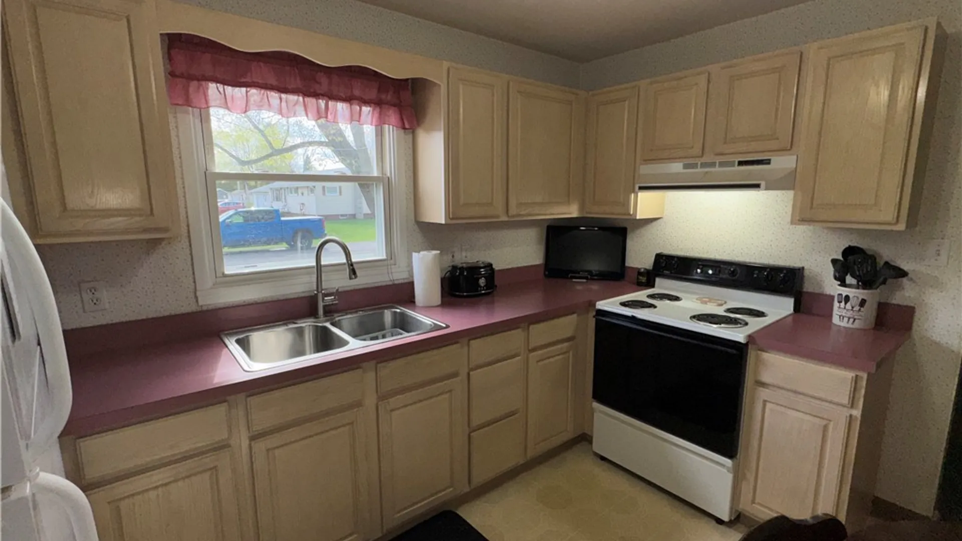 Property at 116 Waterbury Avenue, Whitestown, NY 13492 4