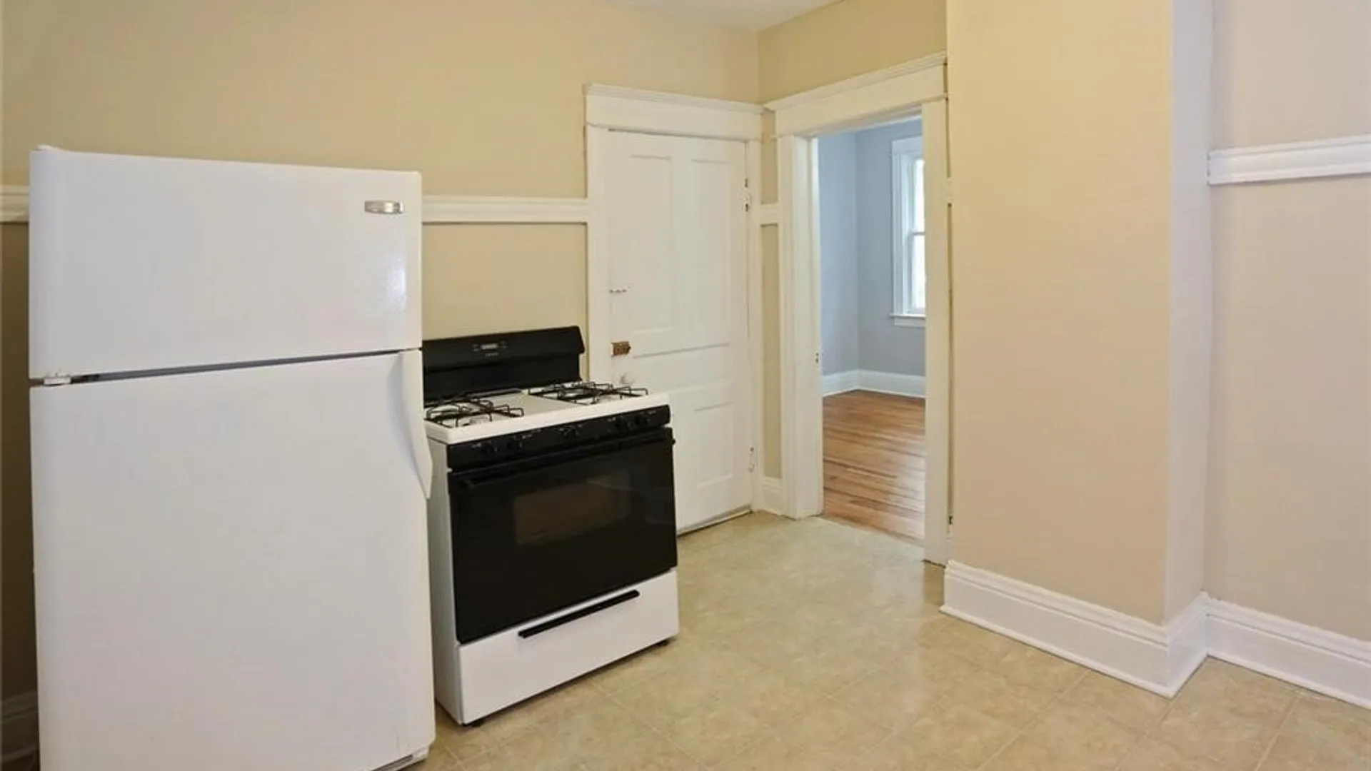 Property at 475 Prospect Avenue, Buffalo, NY 14201 11
