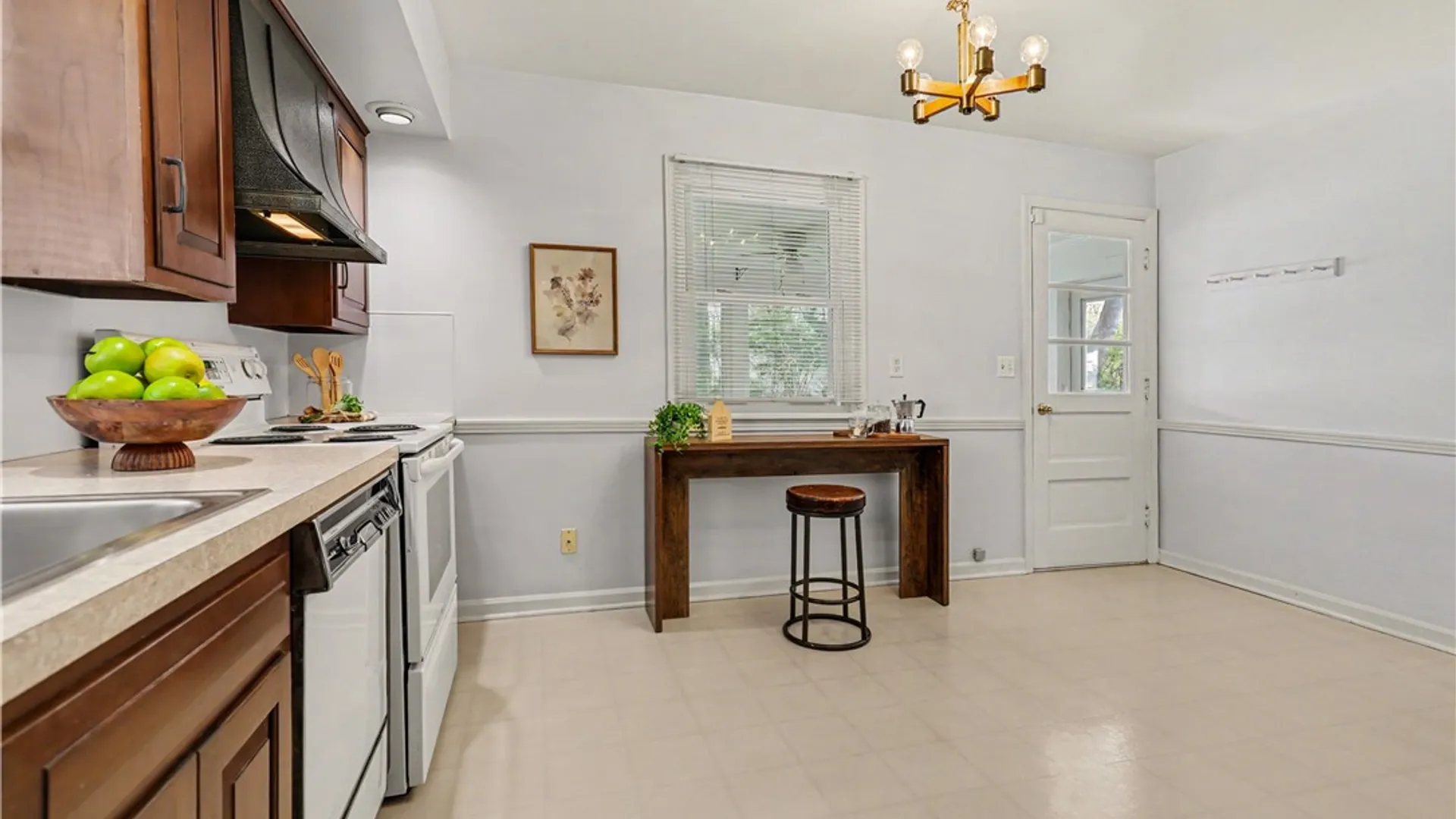 Property at 507 Beechwood Drive, East Rochester, NY 14445 18