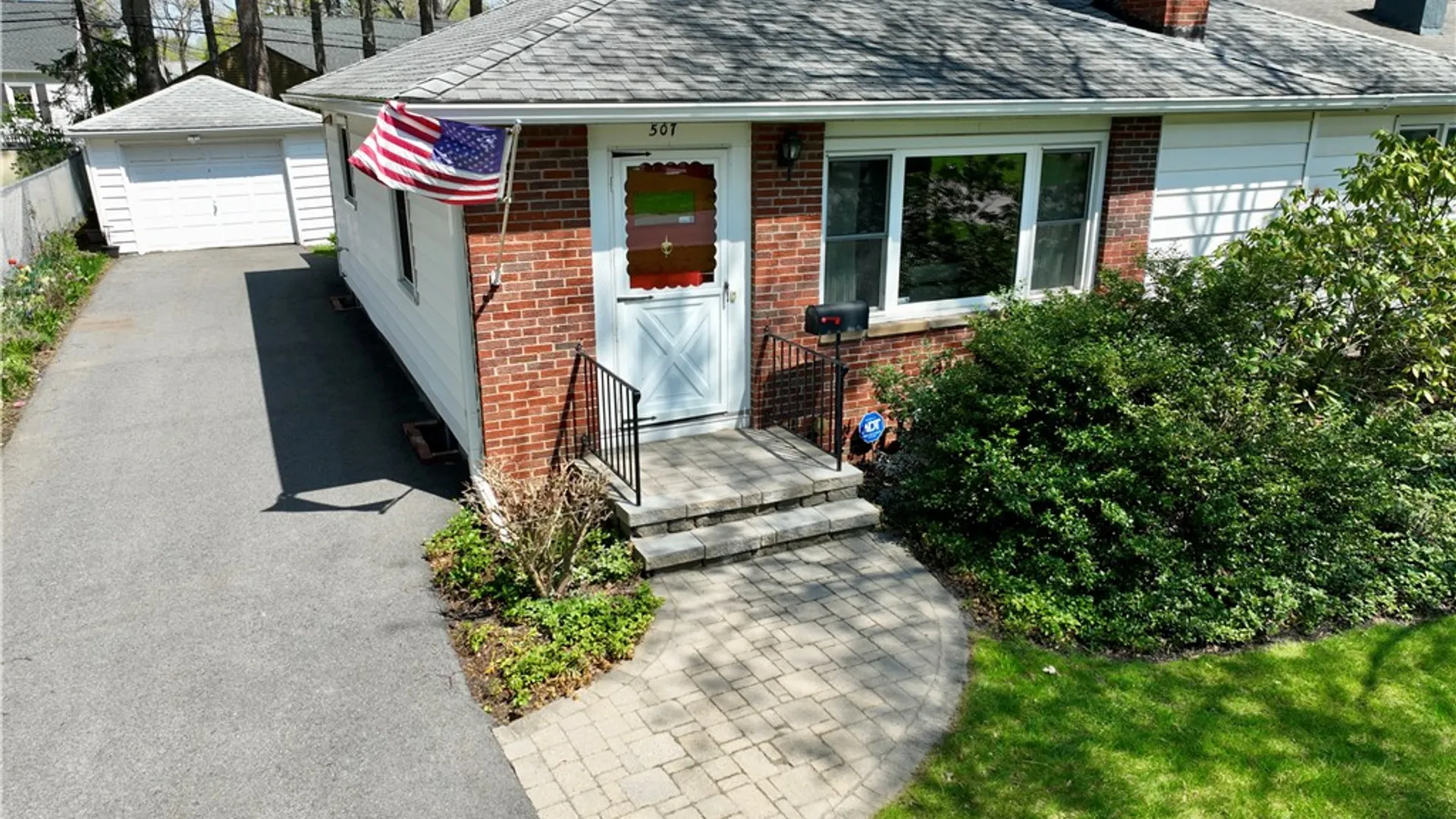 Property at 507 Beechwood Drive, East Rochester, NY 14445 2