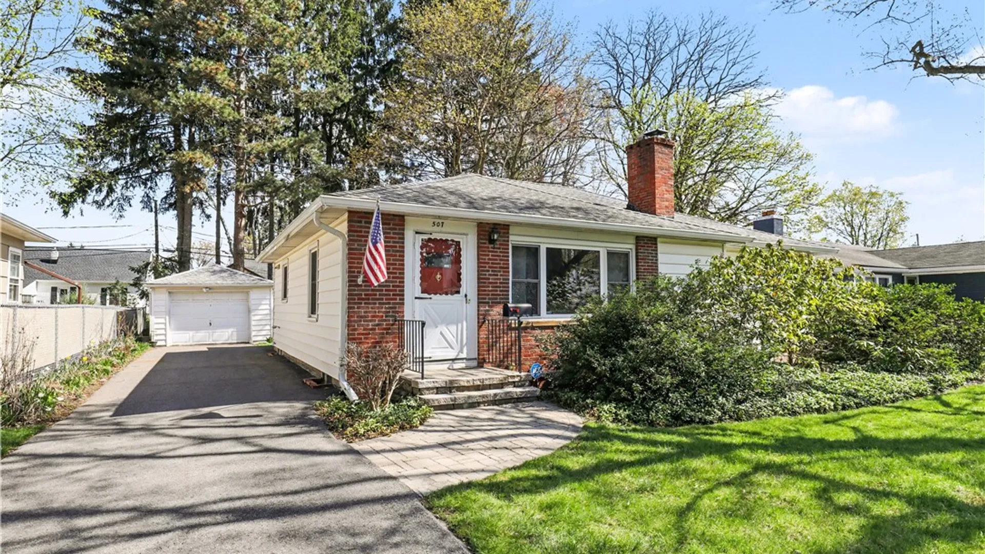 Property at 507 Beechwood Drive, East Rochester, NY 14445 6