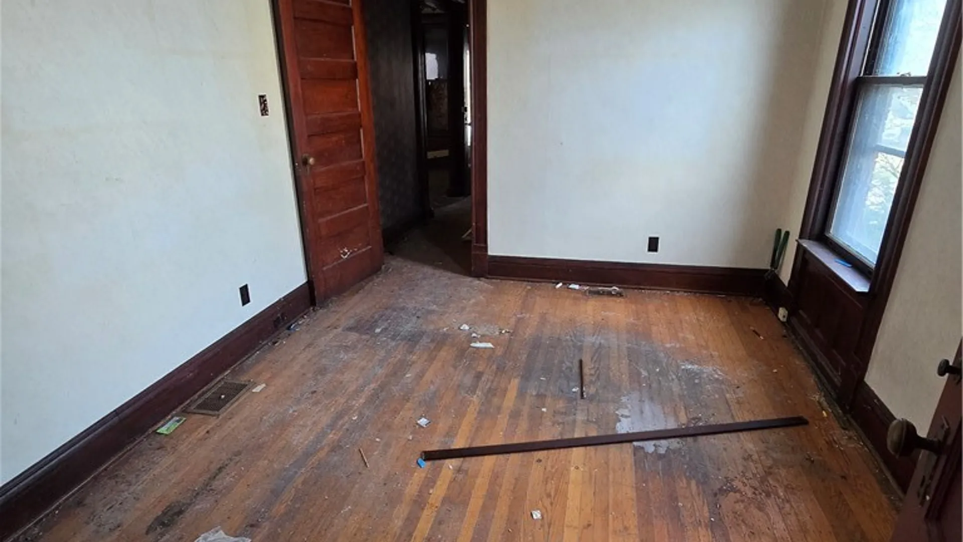 Property at 729 Main Street, Niagara Falls, NY 14301 12