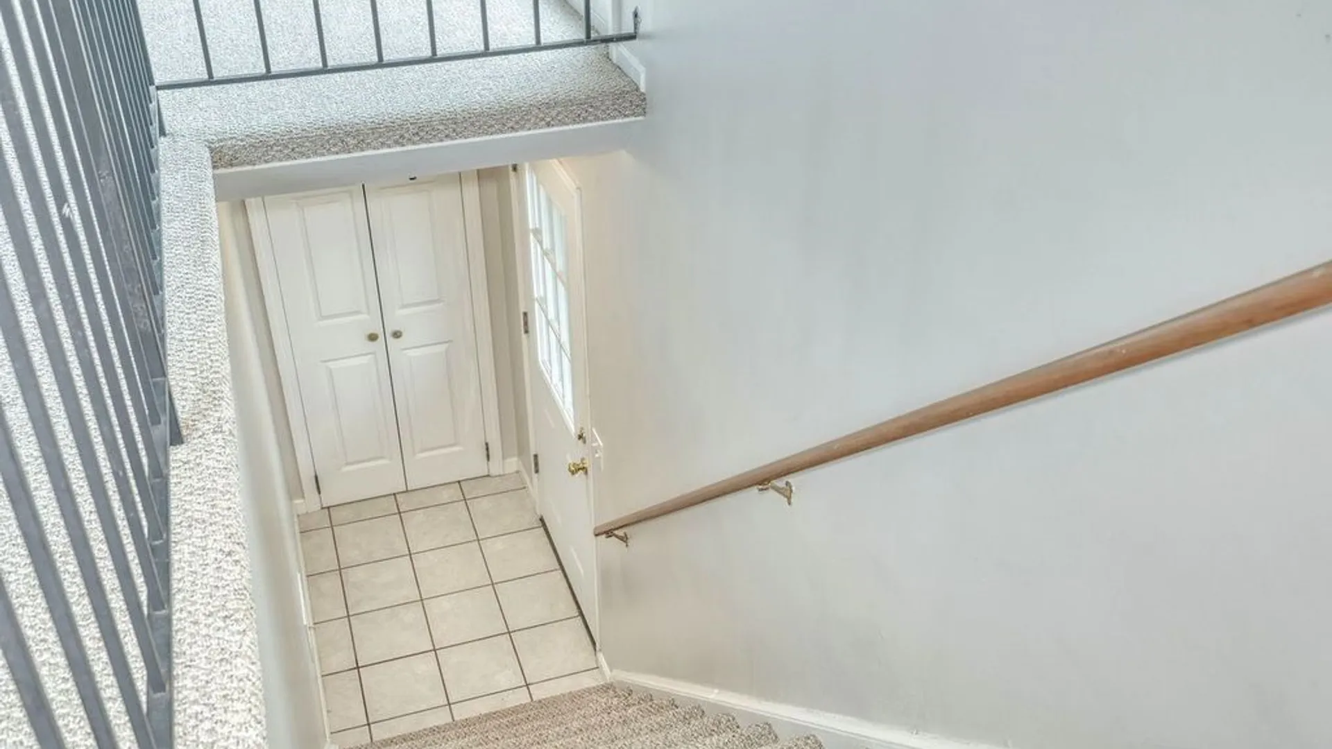 Property at 17 Eagle Lane, Perinton, NY 14450 6