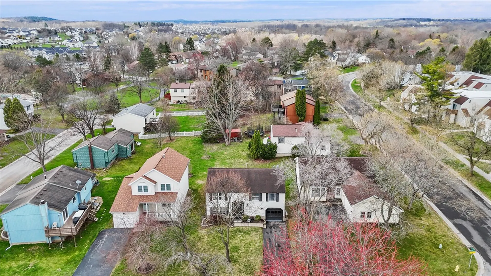 Property at 7 Shadbush, Henrietta, NY 14586 23