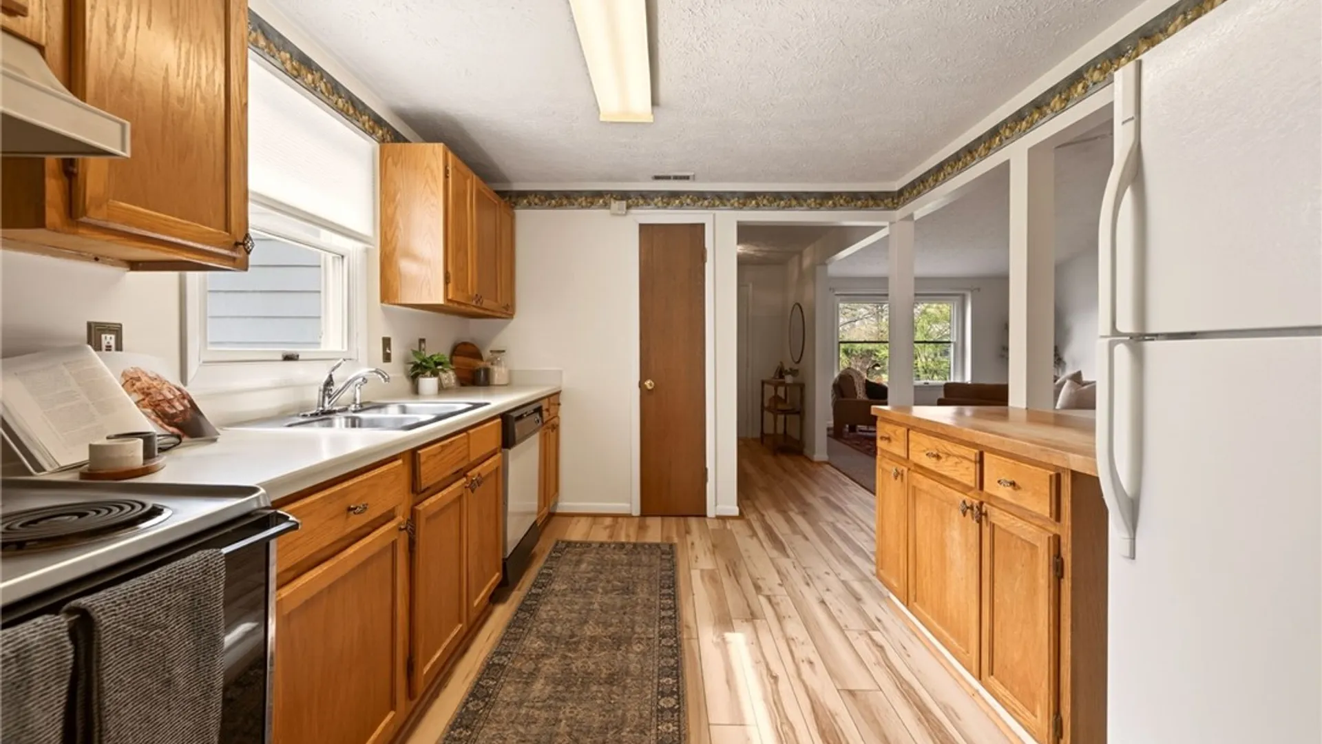 Property at 20 Tall Tree Drive, Penfield, NY 14526 14