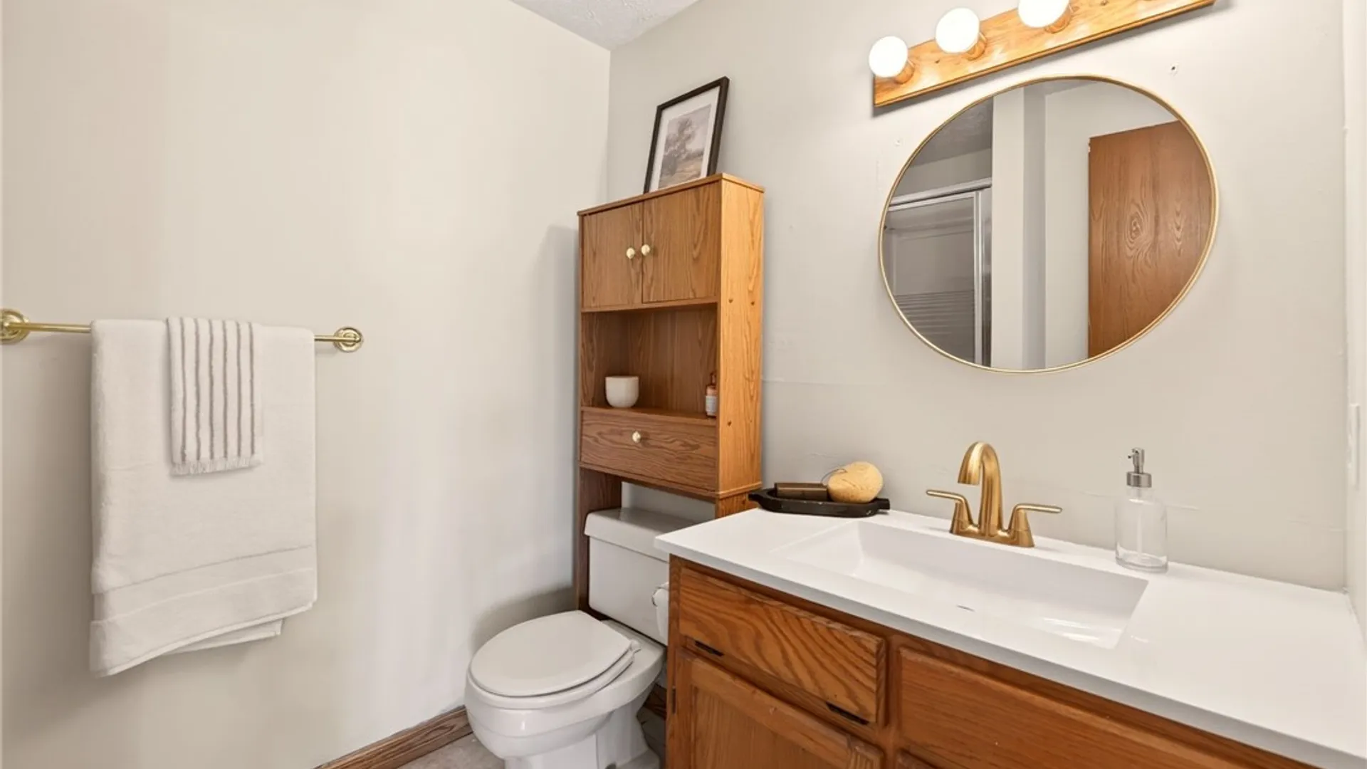 Property at 20 Tall Tree Drive, Penfield, NY 14526 18