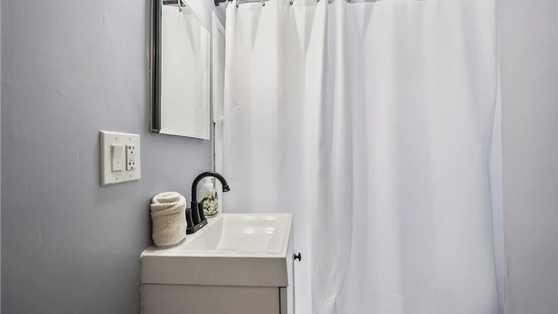 Property at 319 Forgham Road, Greece, NY 14616 15