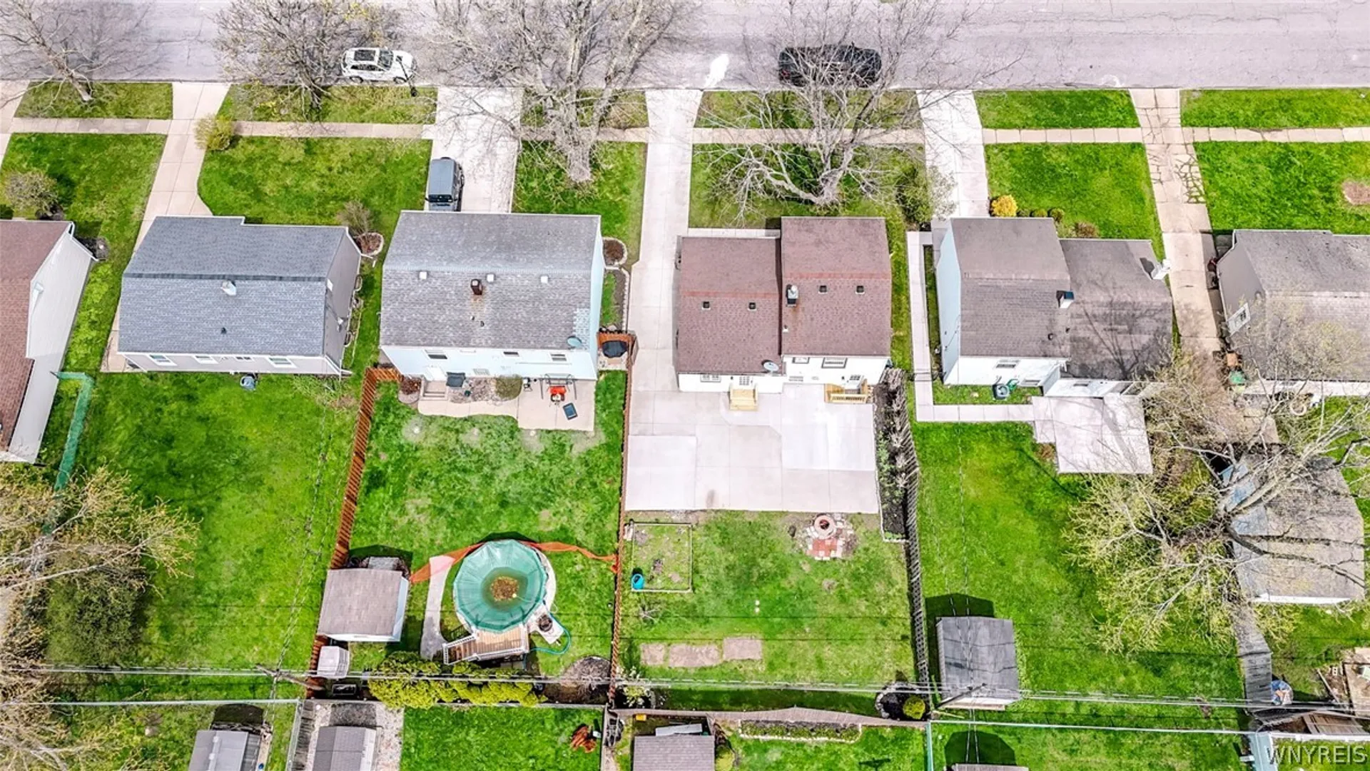 Property at 107 Le Havre Drive, Cheektowaga, NY 14227 44