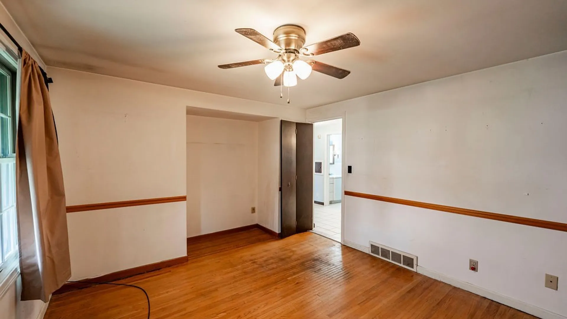 Property at 241 Dexter, Tonawanda, NY 14150 10