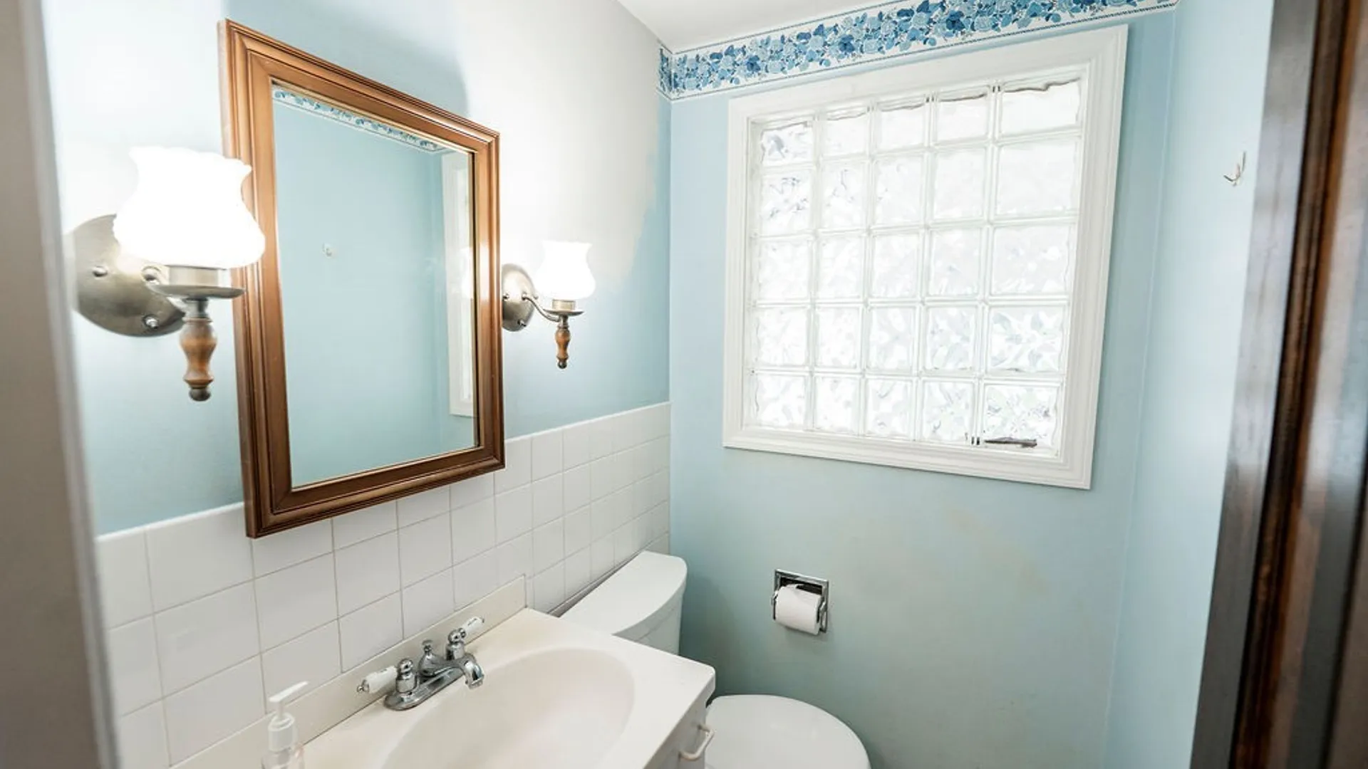 Property at 241 Dexter, Tonawanda, NY 14150 8