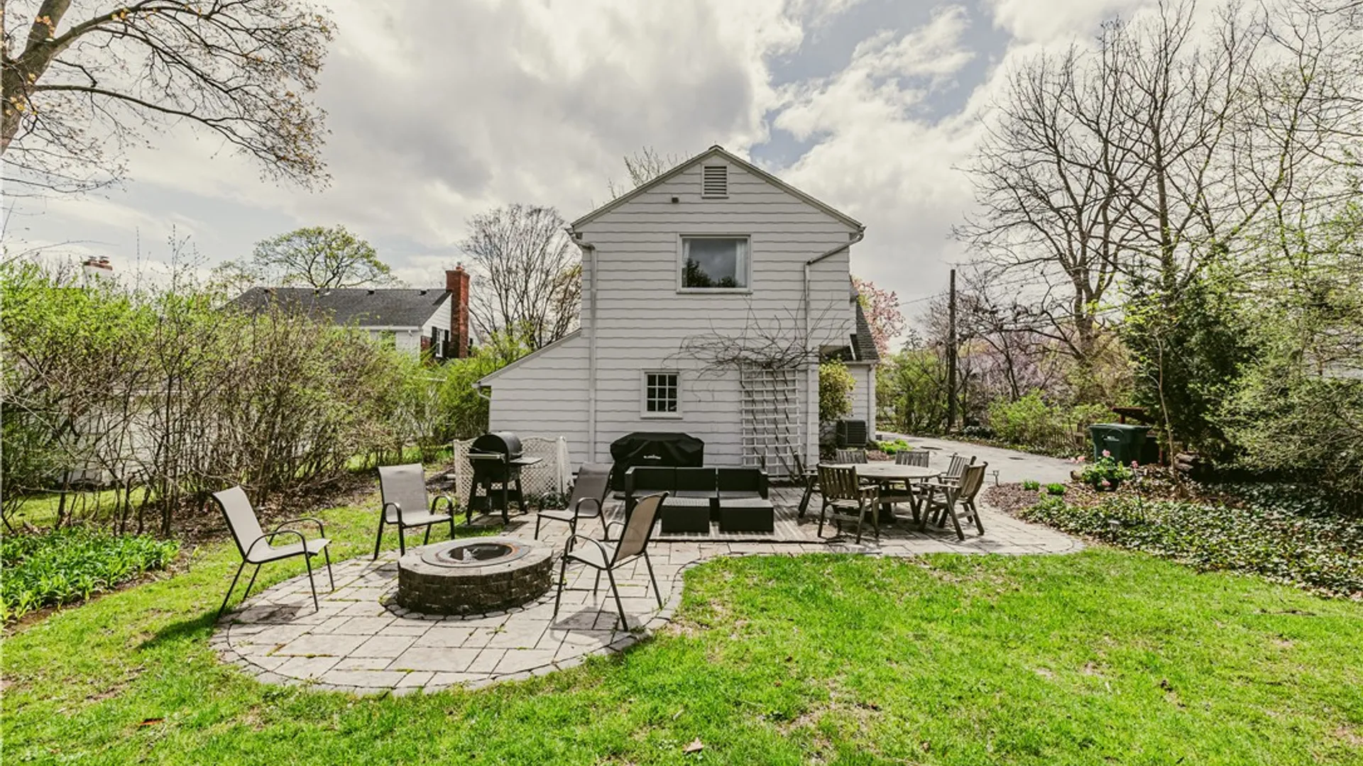 Property at 296 Troy Road, Brighton, NY 14618 32