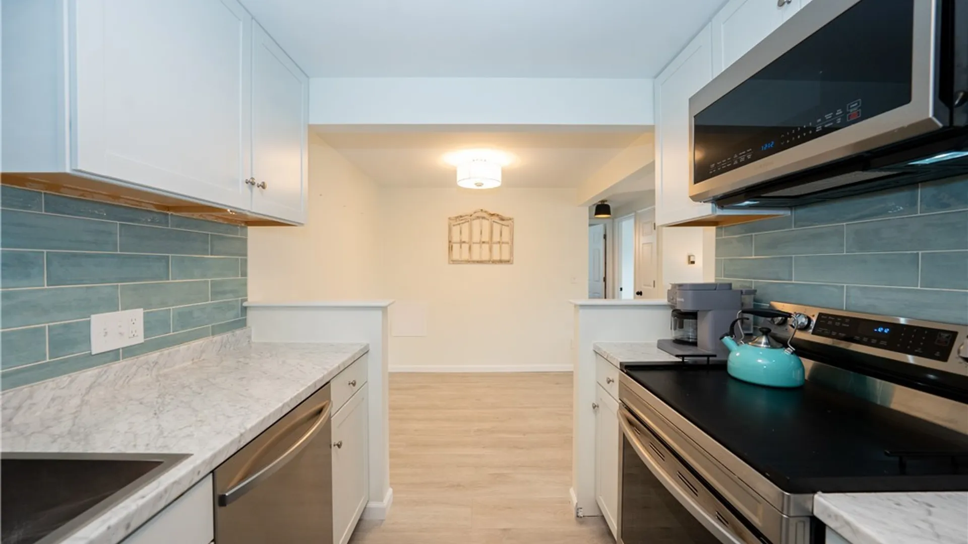 Property at 1112 Indian Church Road, West Seneca, NY 14224 15