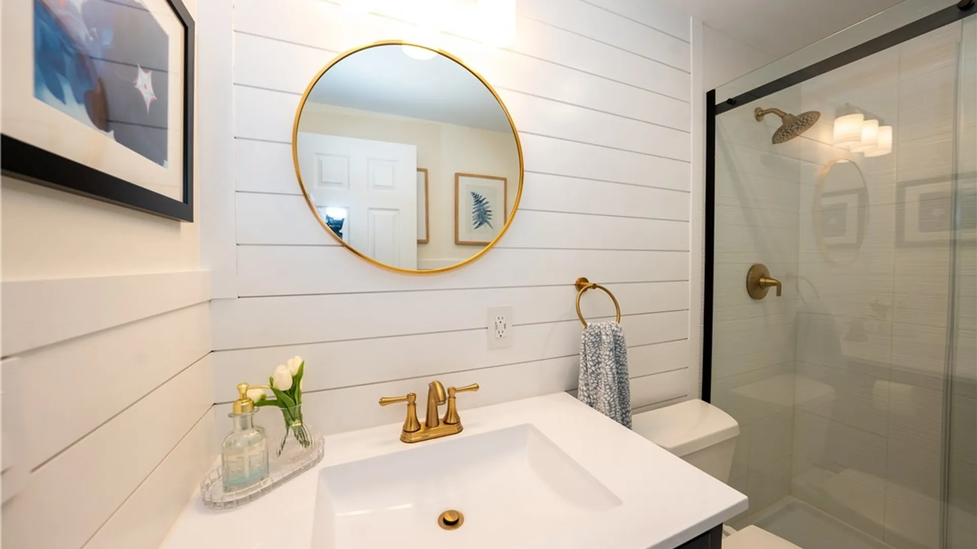 Property at 1112 Indian Church Road, West Seneca, NY 14224 29