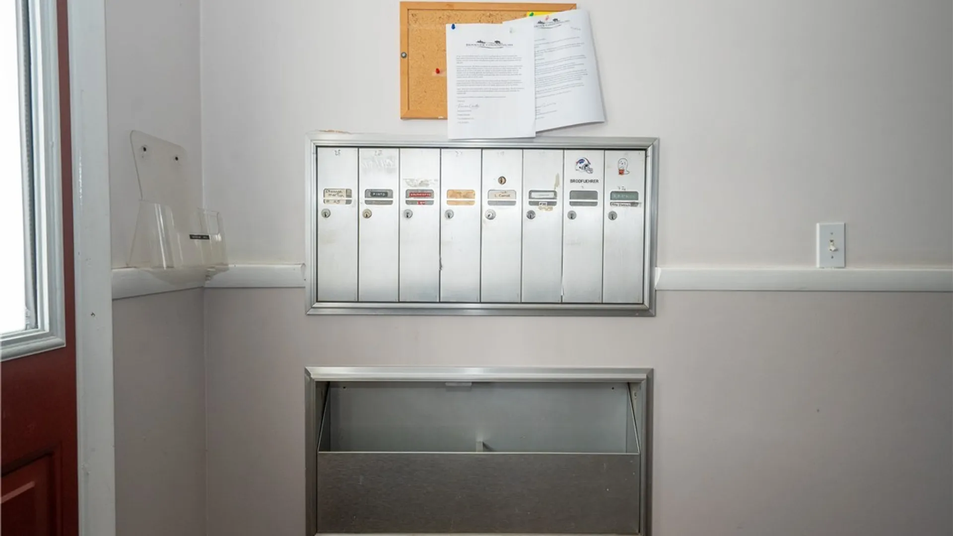 Property at 1112 Indian Church Road, West Seneca, NY 14224 34