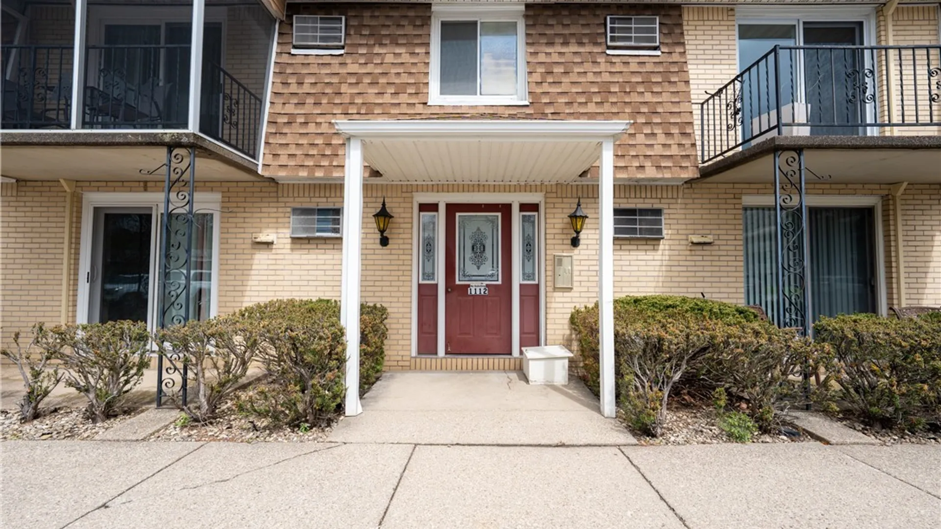 Property at 1112 Indian Church Road, West Seneca, NY 14224 4