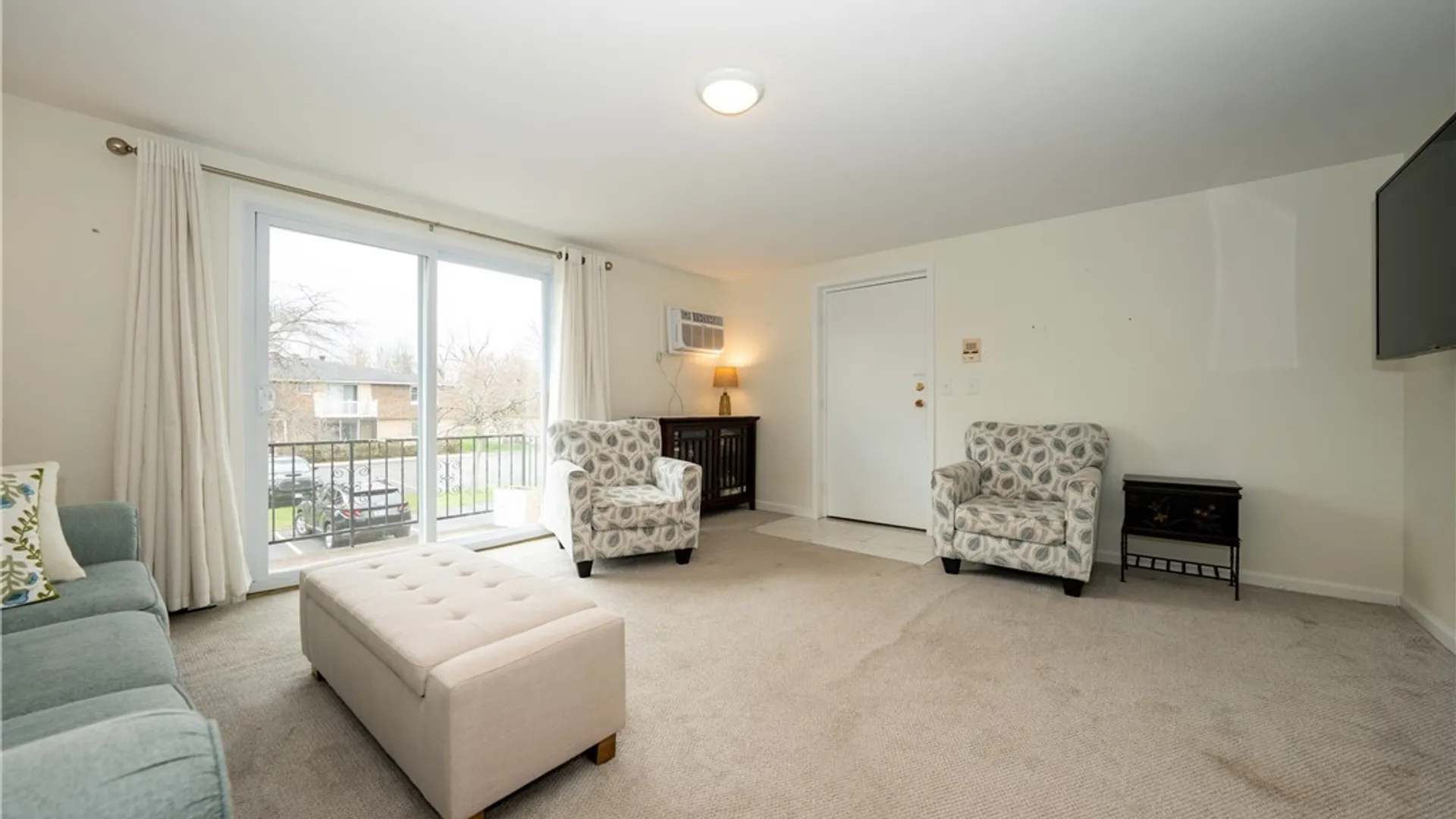 Property at 1112 Indian Church Road, West Seneca, NY 14224 6