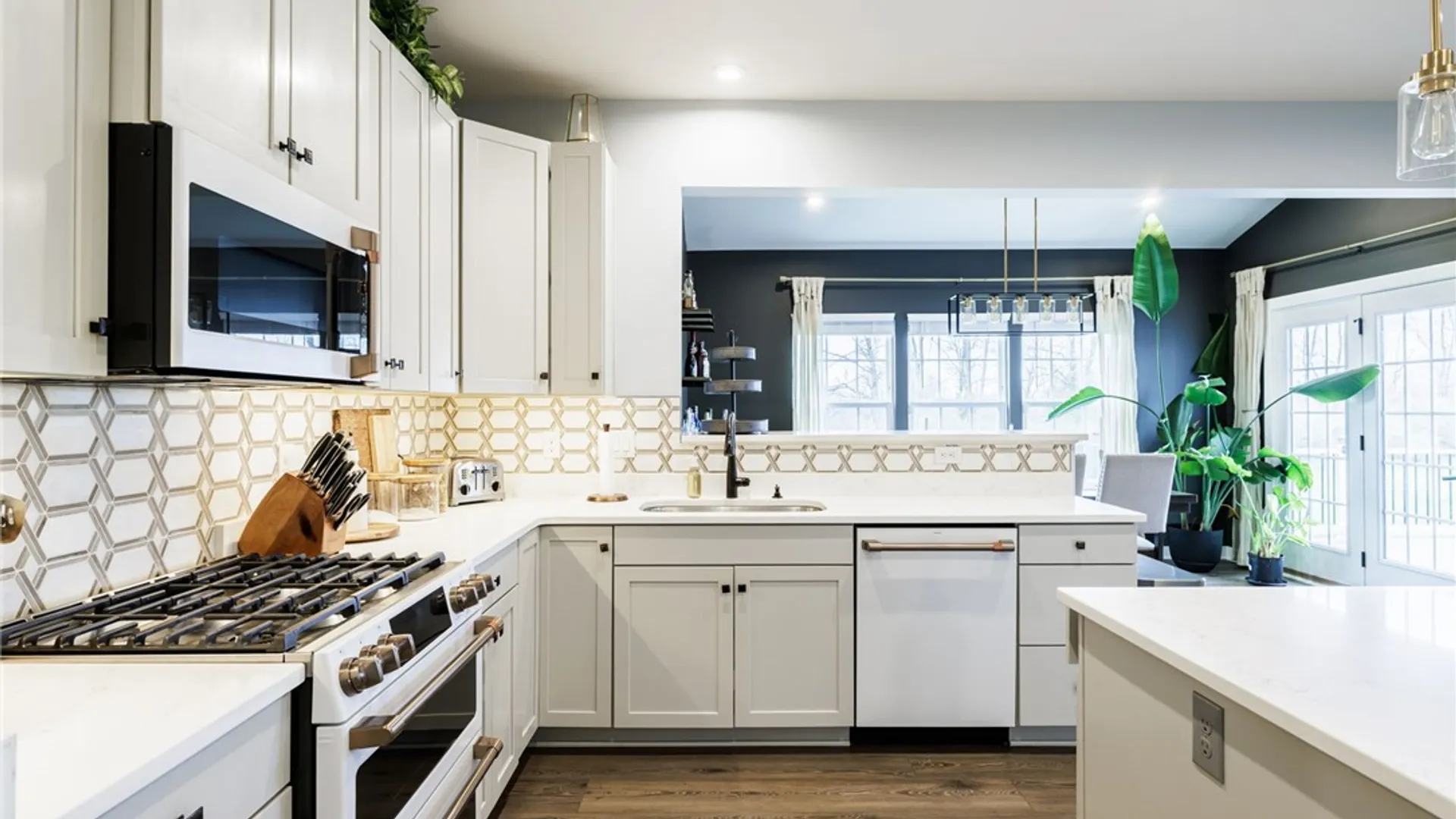 Property at 1816 Halesworth Lane, Webster, NY 14519 16