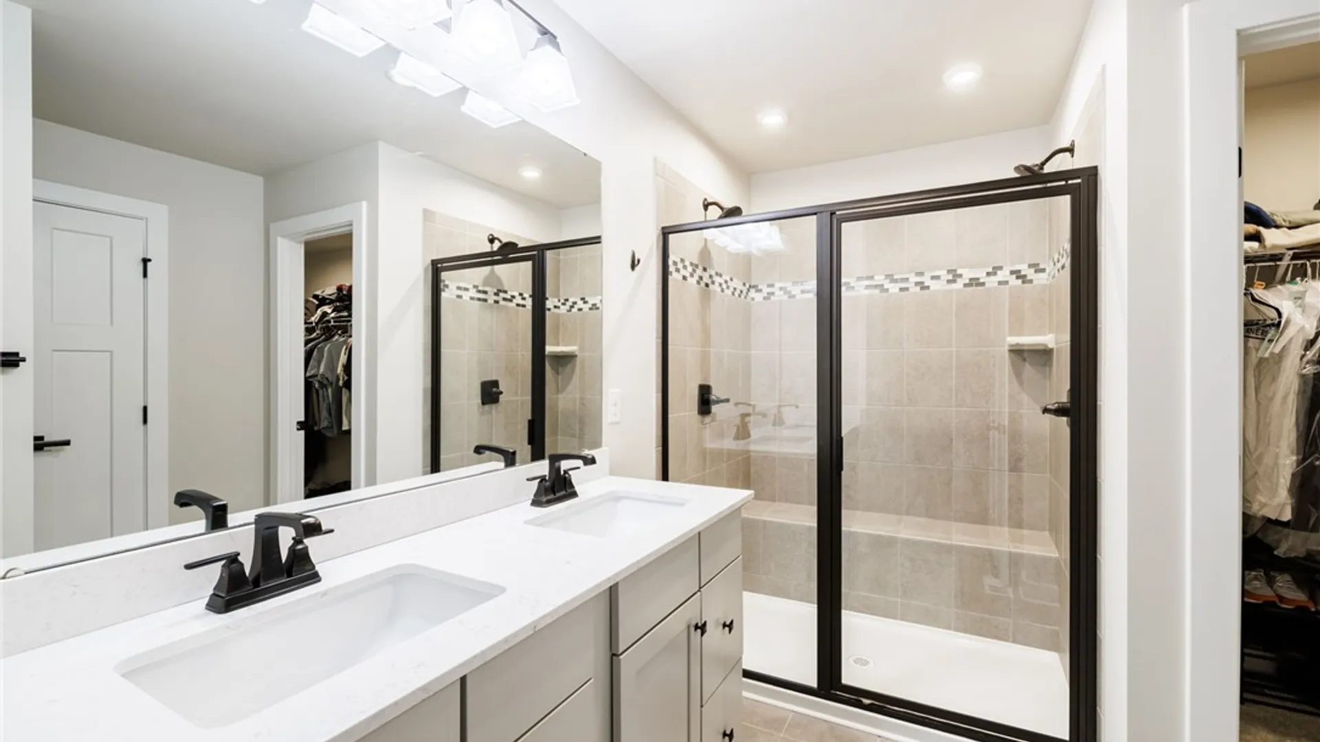 Property at 1816 Halesworth Lane, Webster, NY 14519 28