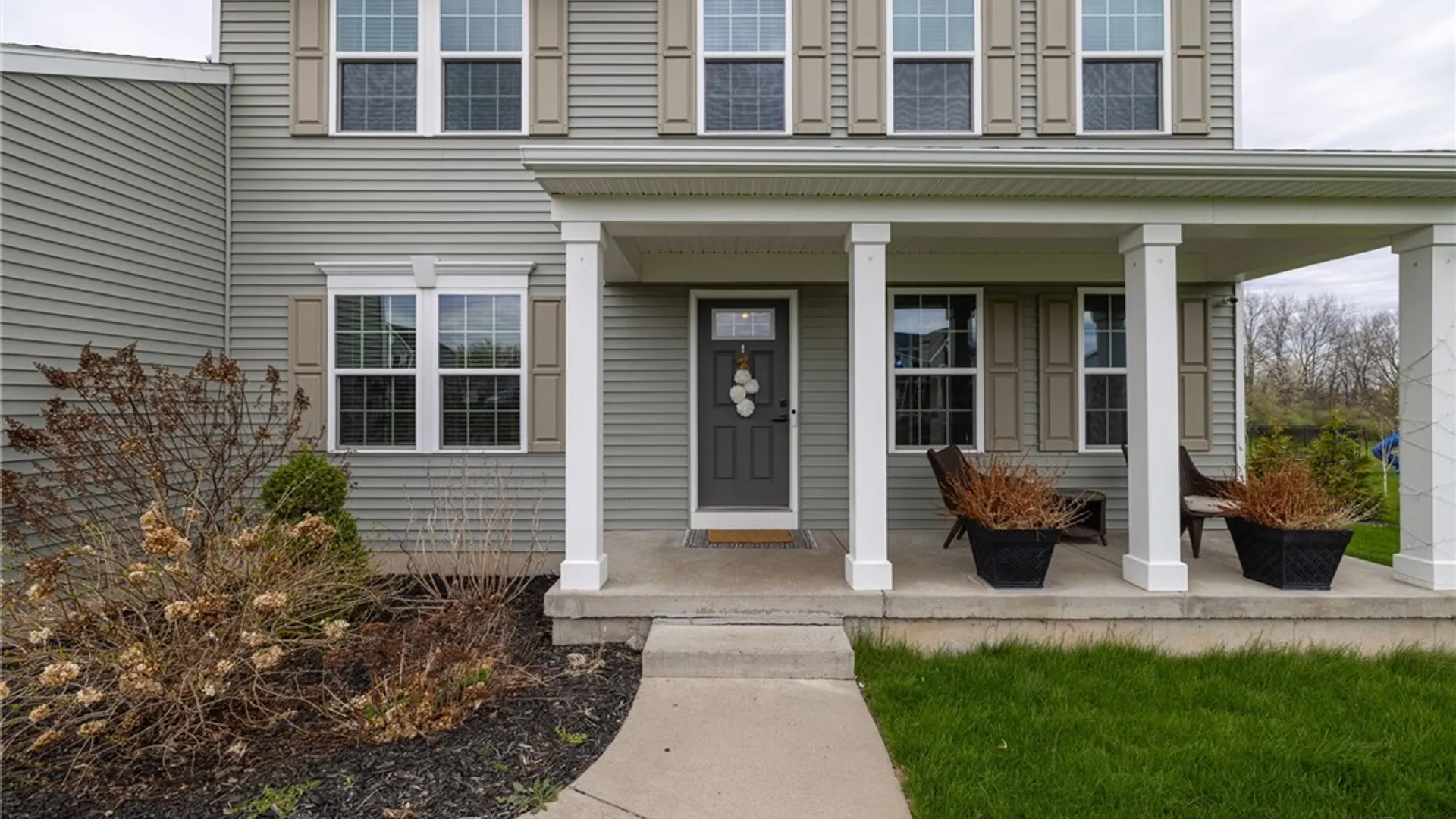 Property at 1816 Halesworth Lane, Webster, NY 14519 3