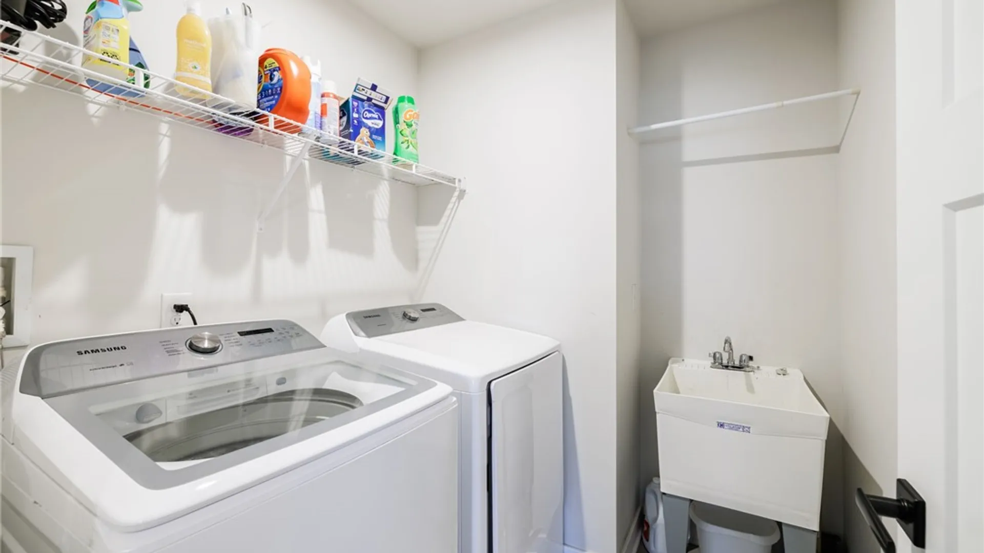 Property at 1816 Halesworth Lane, Webster, NY 14519 32