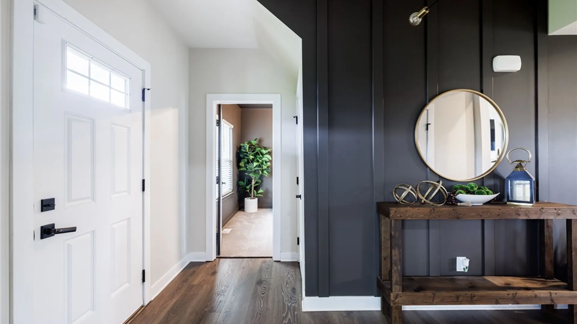 Property at 1816 Halesworth Lane, Webster, NY 14519 4