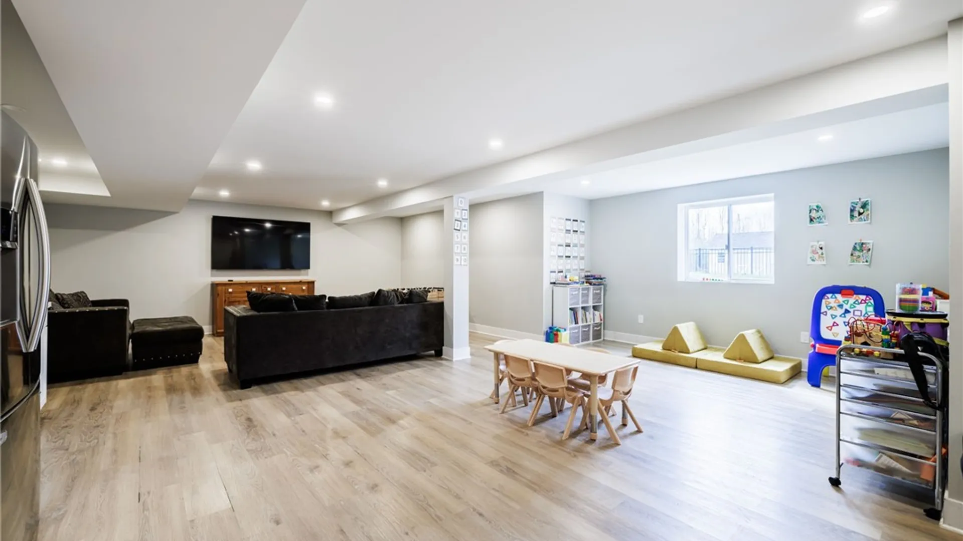 Property at 1816 Halesworth Lane, Webster, NY 14519 42